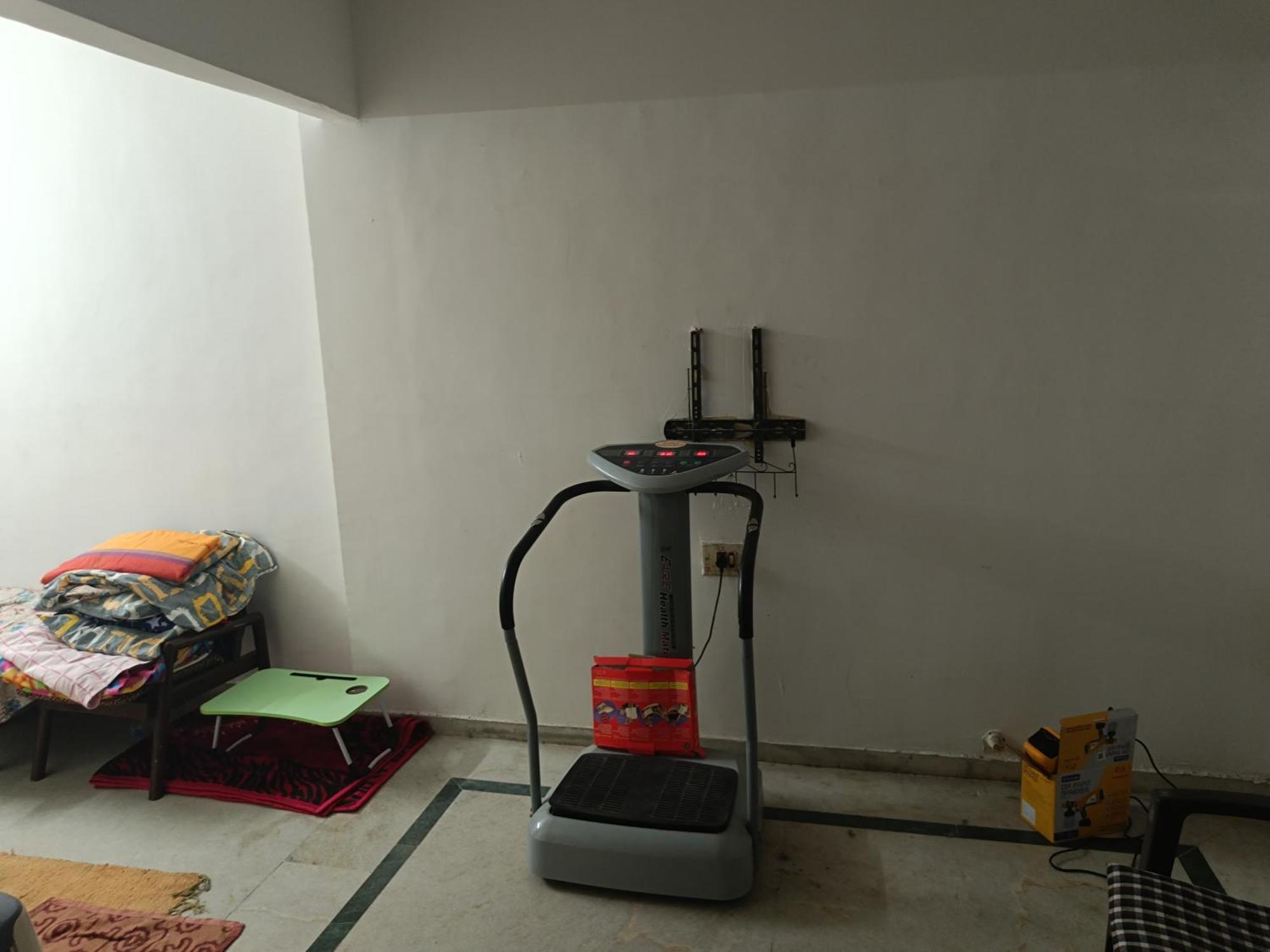 Siddhi Chakra Bed Sharing * Ahmedabad