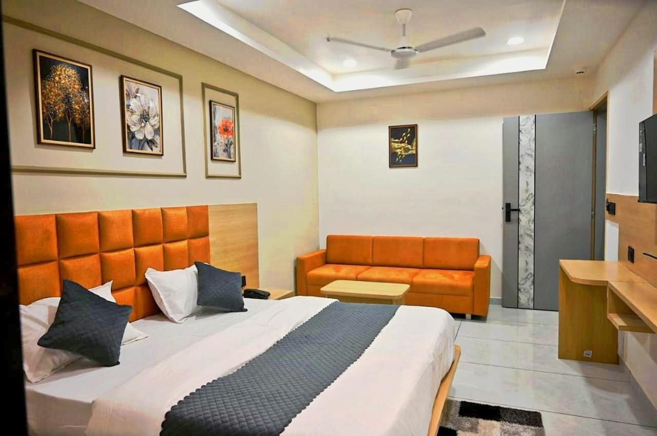 Sky Gold Apartment