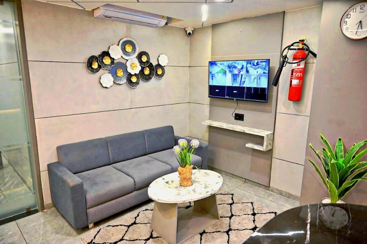 Sky Gold Apartment