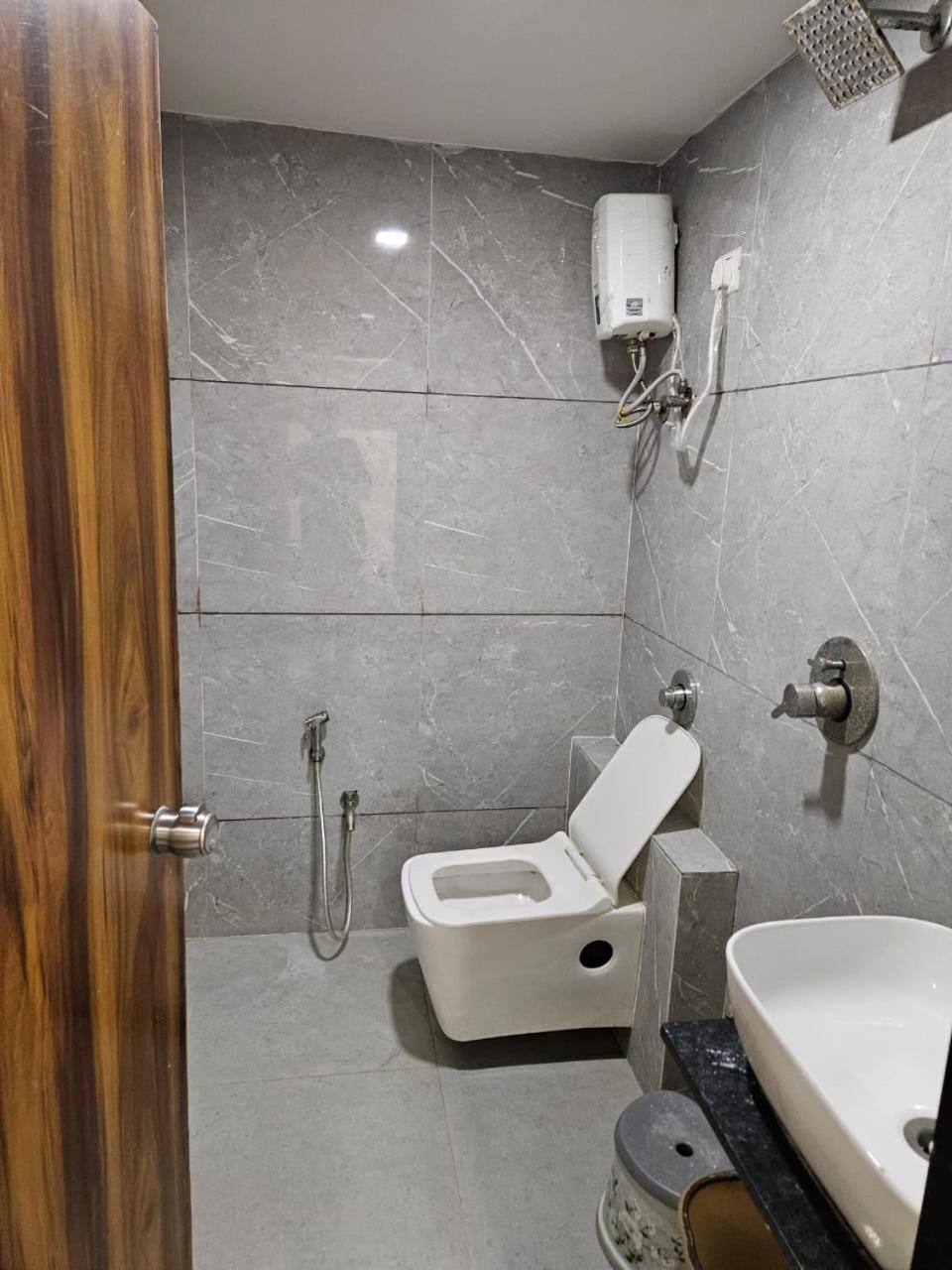 Hotel Ozone,ahmedabad
