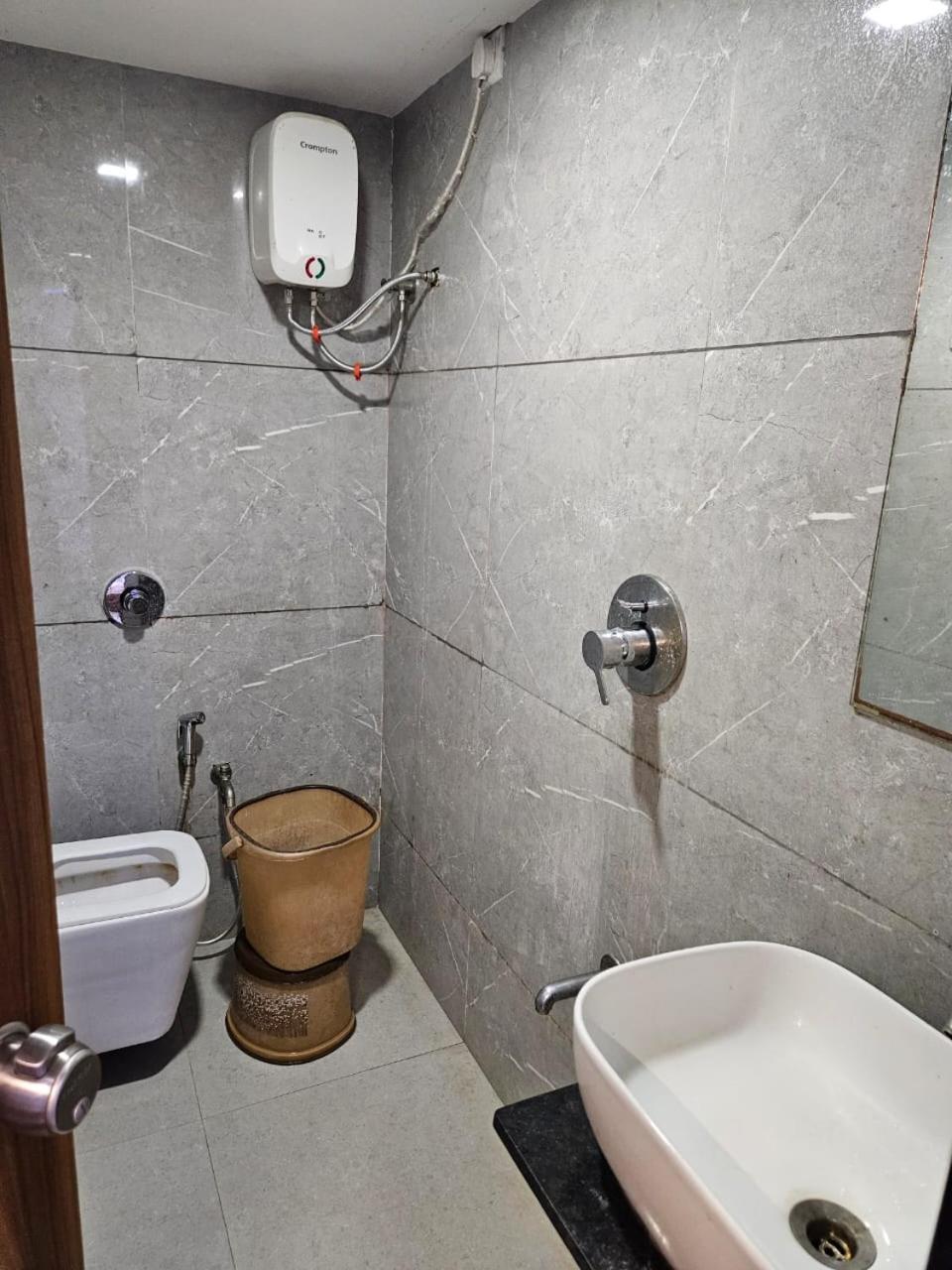 Ozone,ahmedabad Hotel *