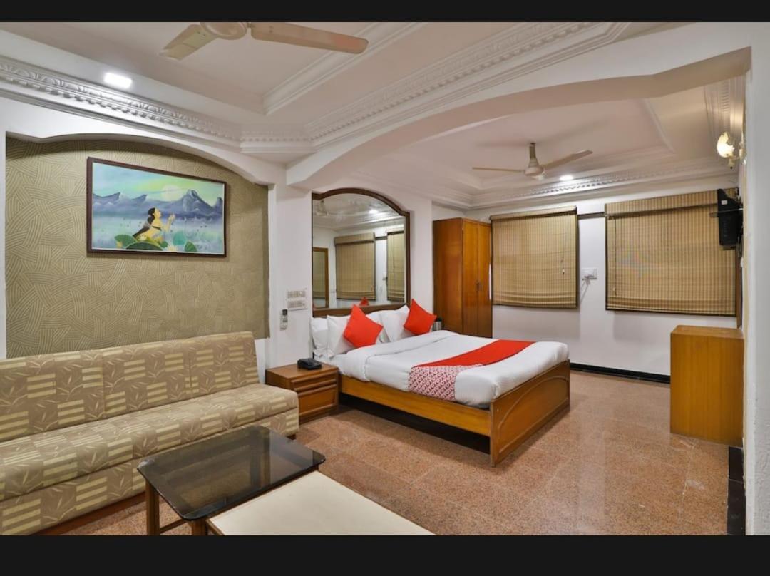 Darshan & Restaurant Ahmedabad