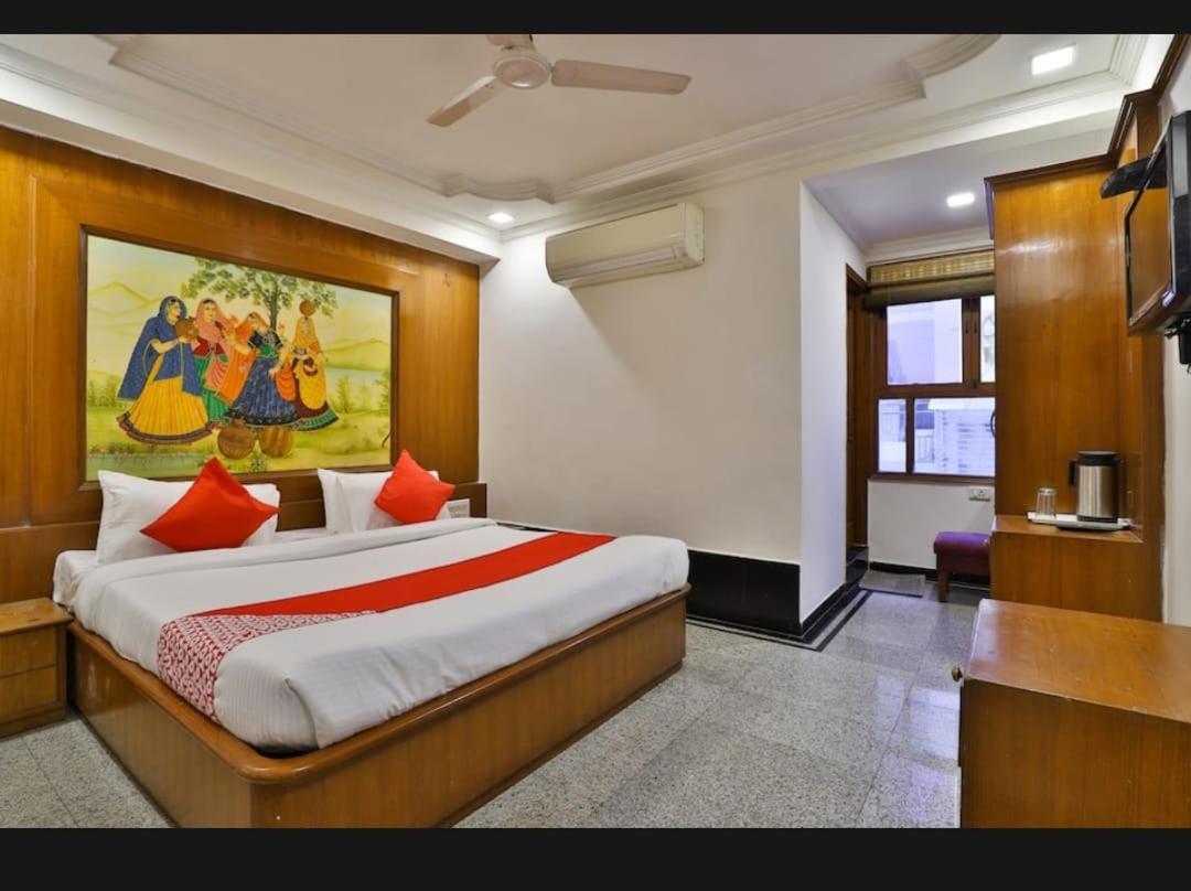 Darshan & Restaurant Hotel