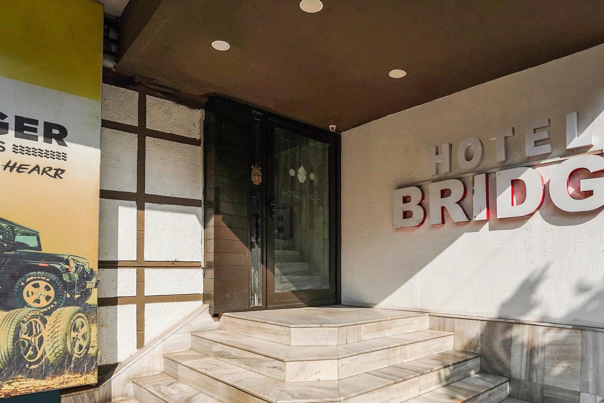 O Bridge Hotel