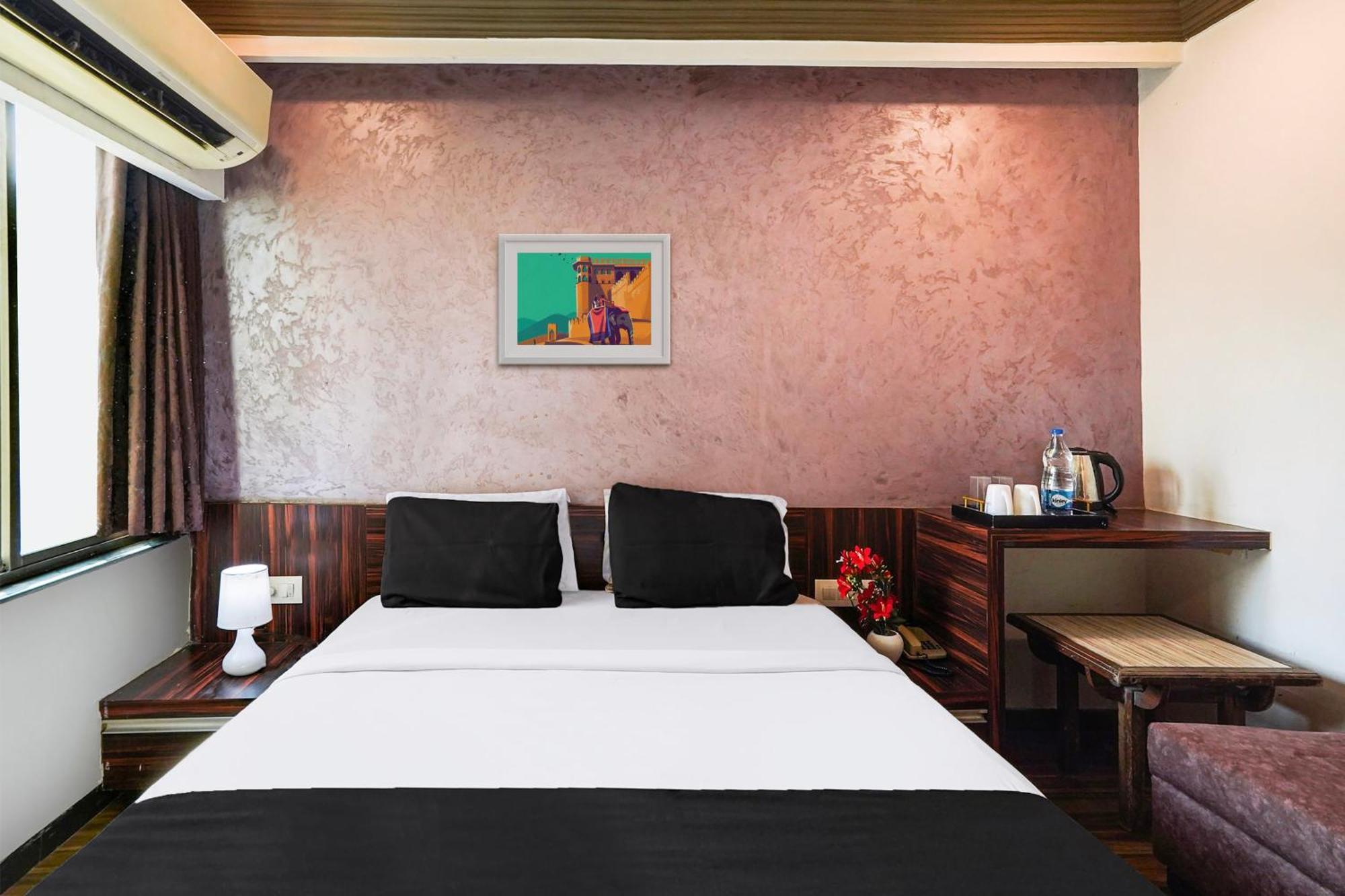 O Bridge Hotel Ahmedabad