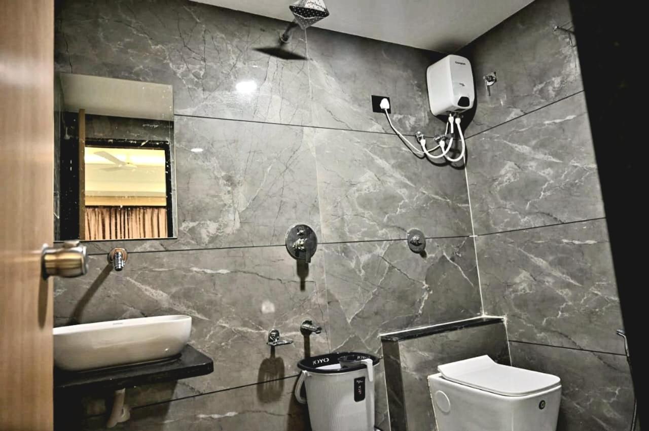 Apartment Sky Gold Ahmedabad