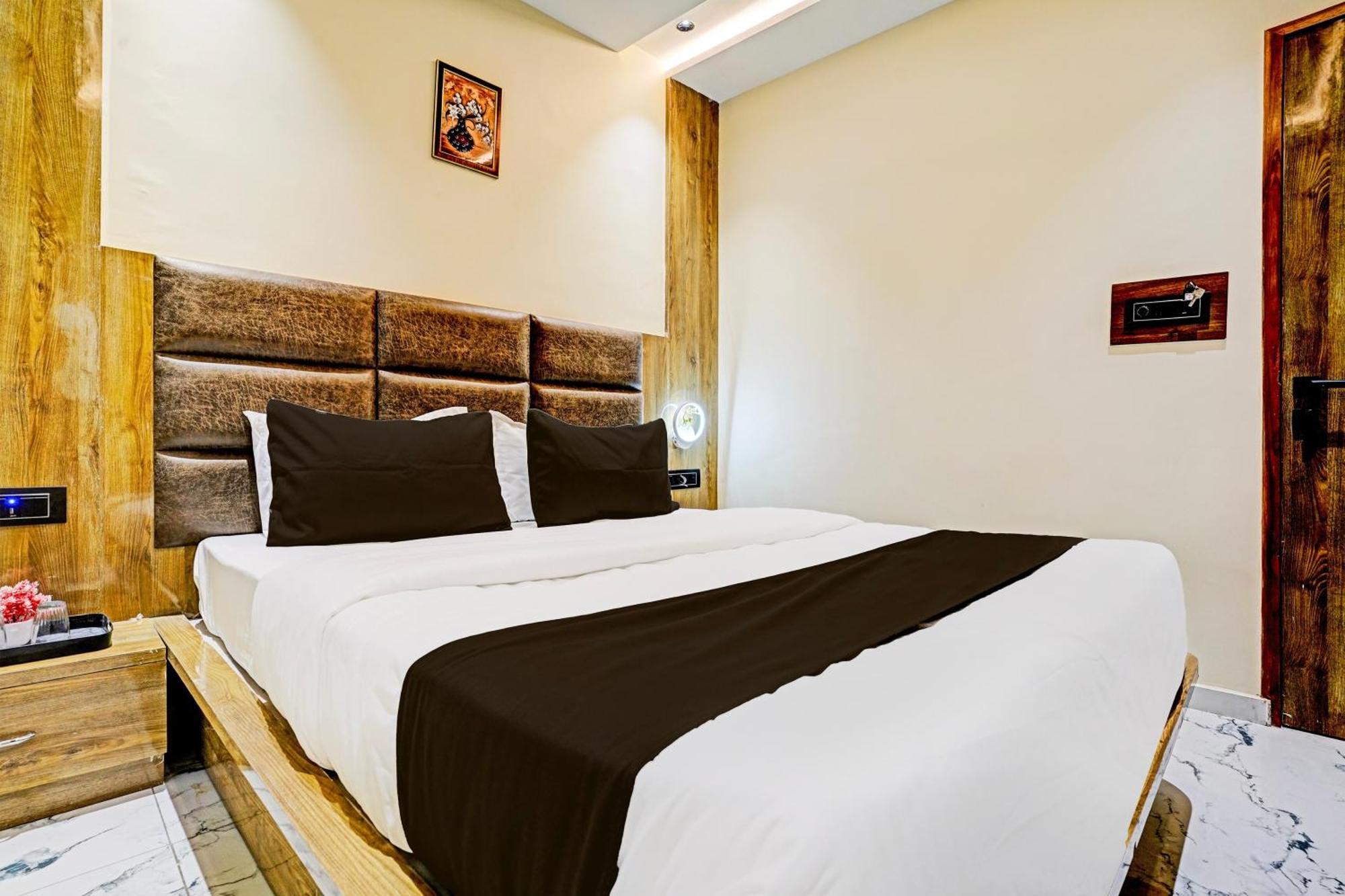 O Meet Palace 4* Ahmedabad
