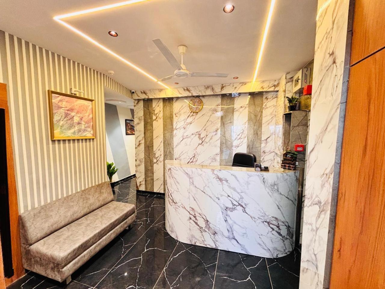 Palm Residency Hotel