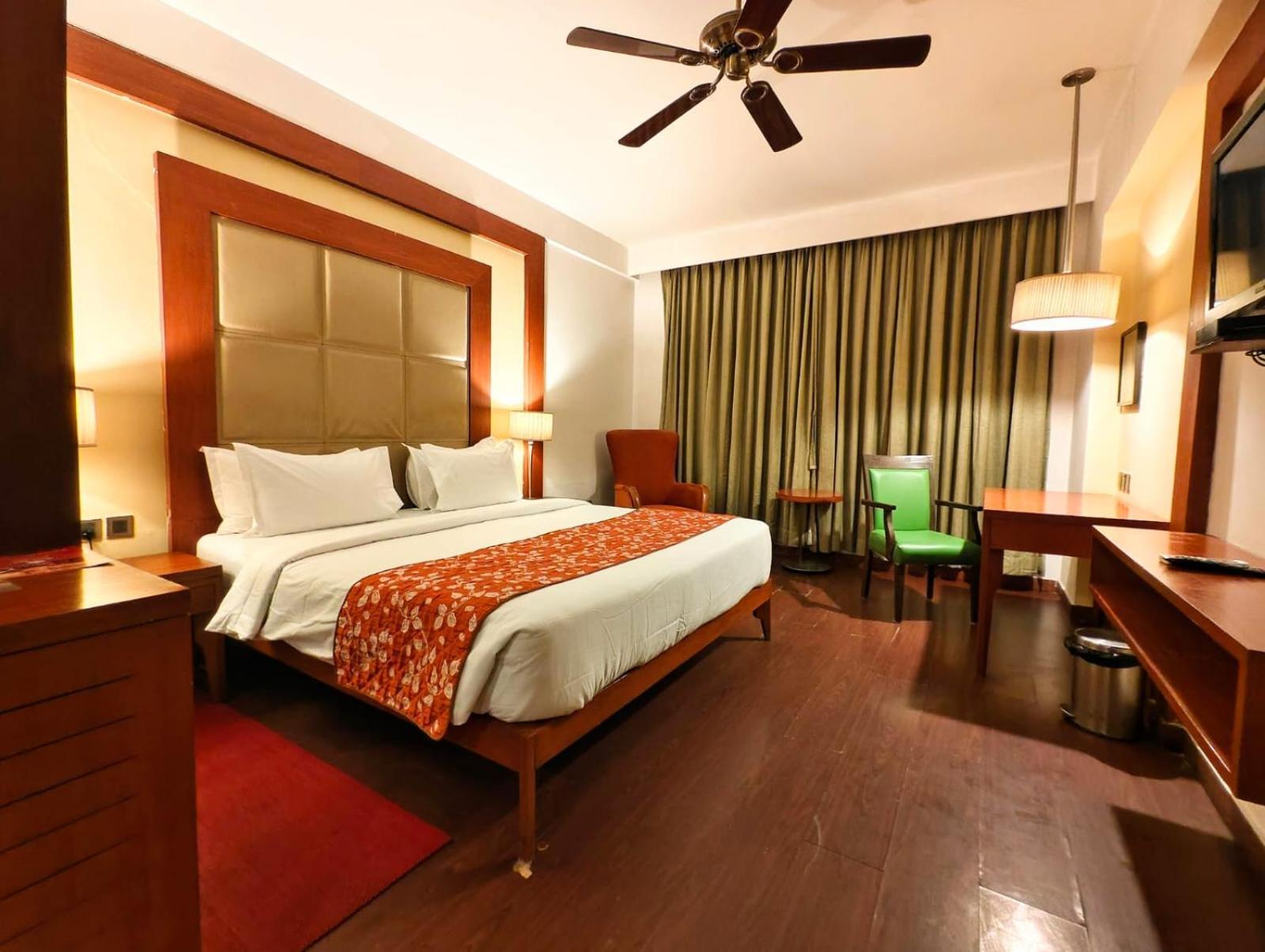 Hotel The Sky Imperial, Thaltej Ahmedabad