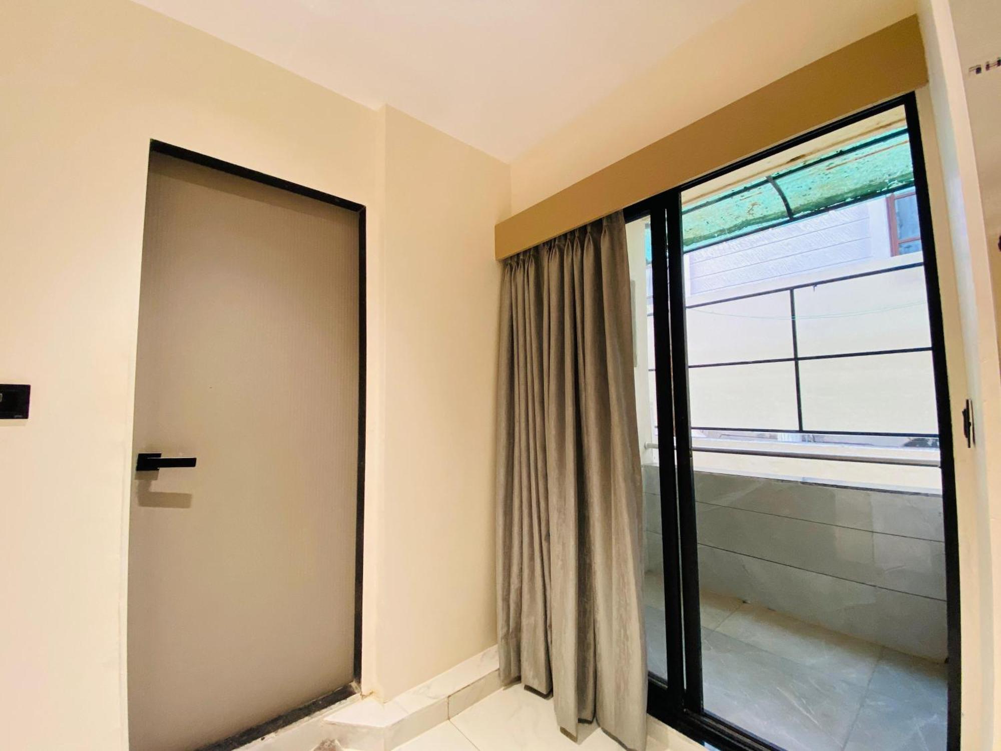 Rv Residency Hotel