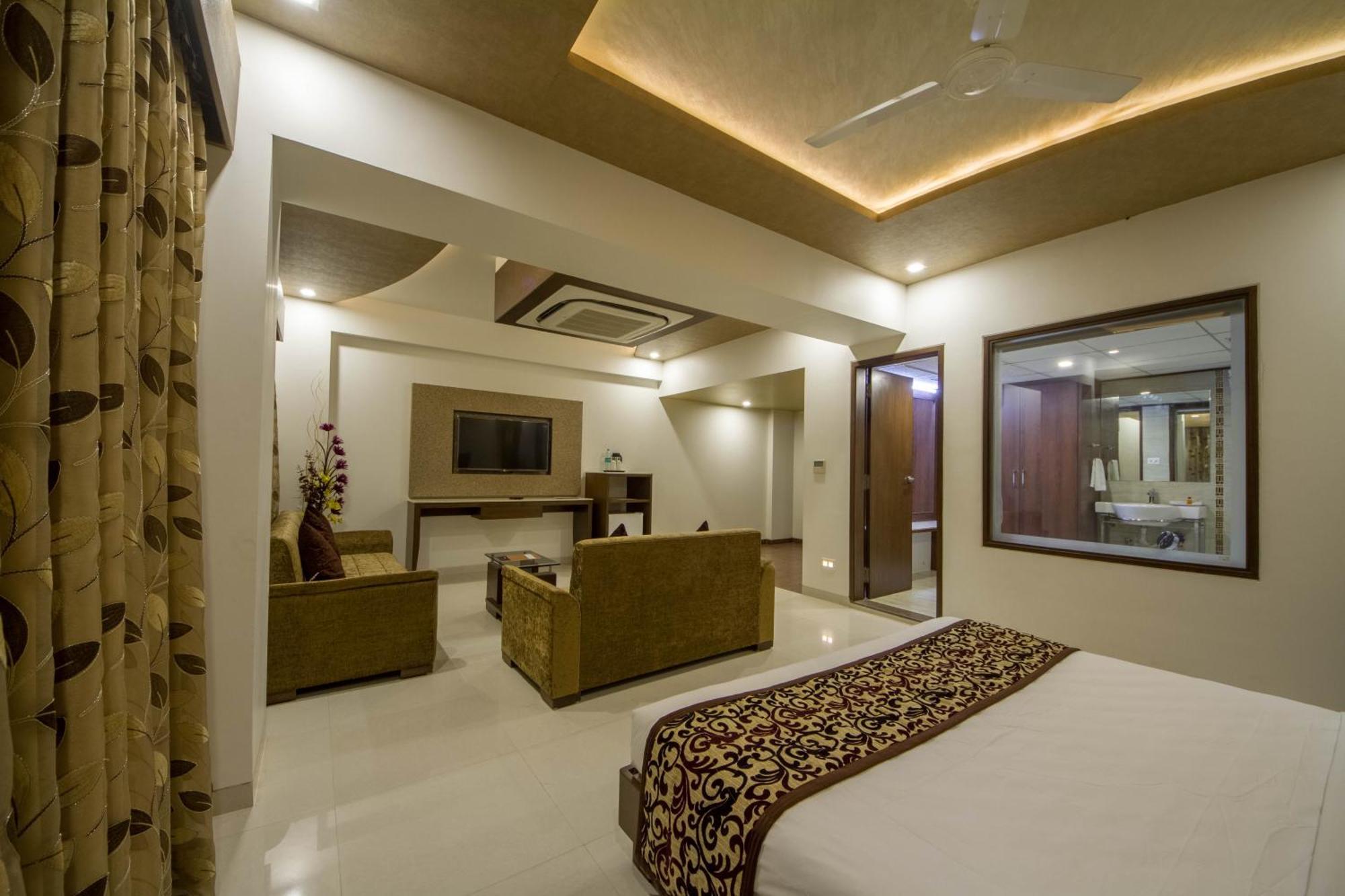 Tgv Hotel