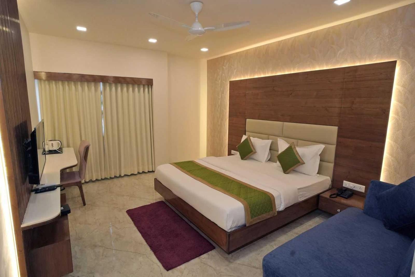 Hotel O The Kia Residency And Banquet