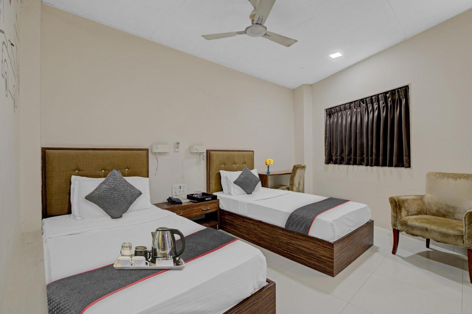 Hotel O The Kia Residency And Banquet