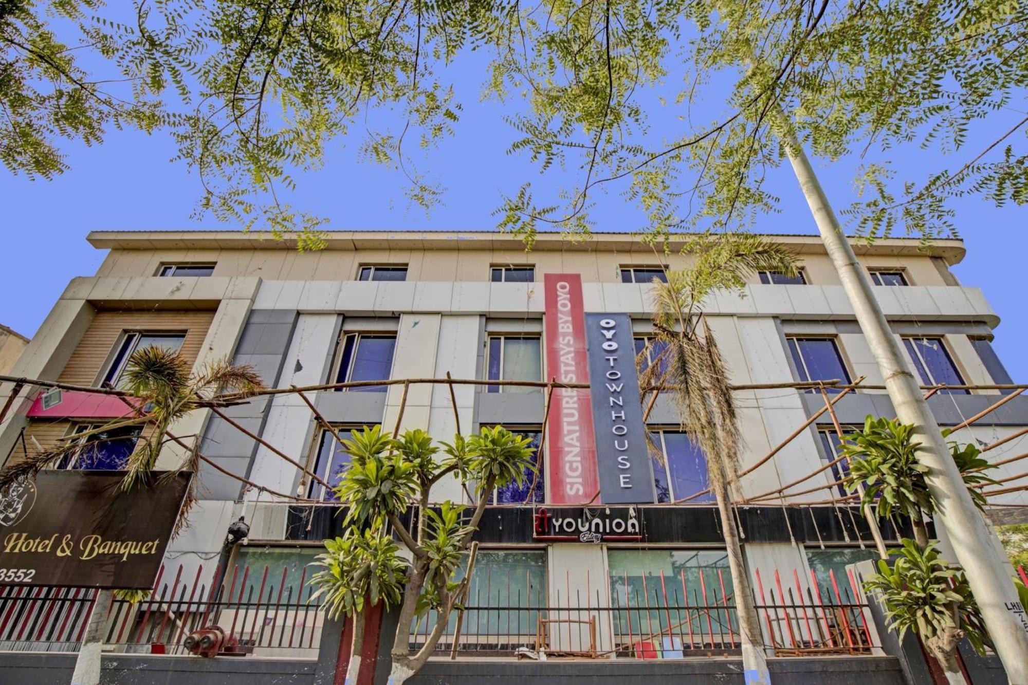 O The Kia Residency And Banquet Hotel