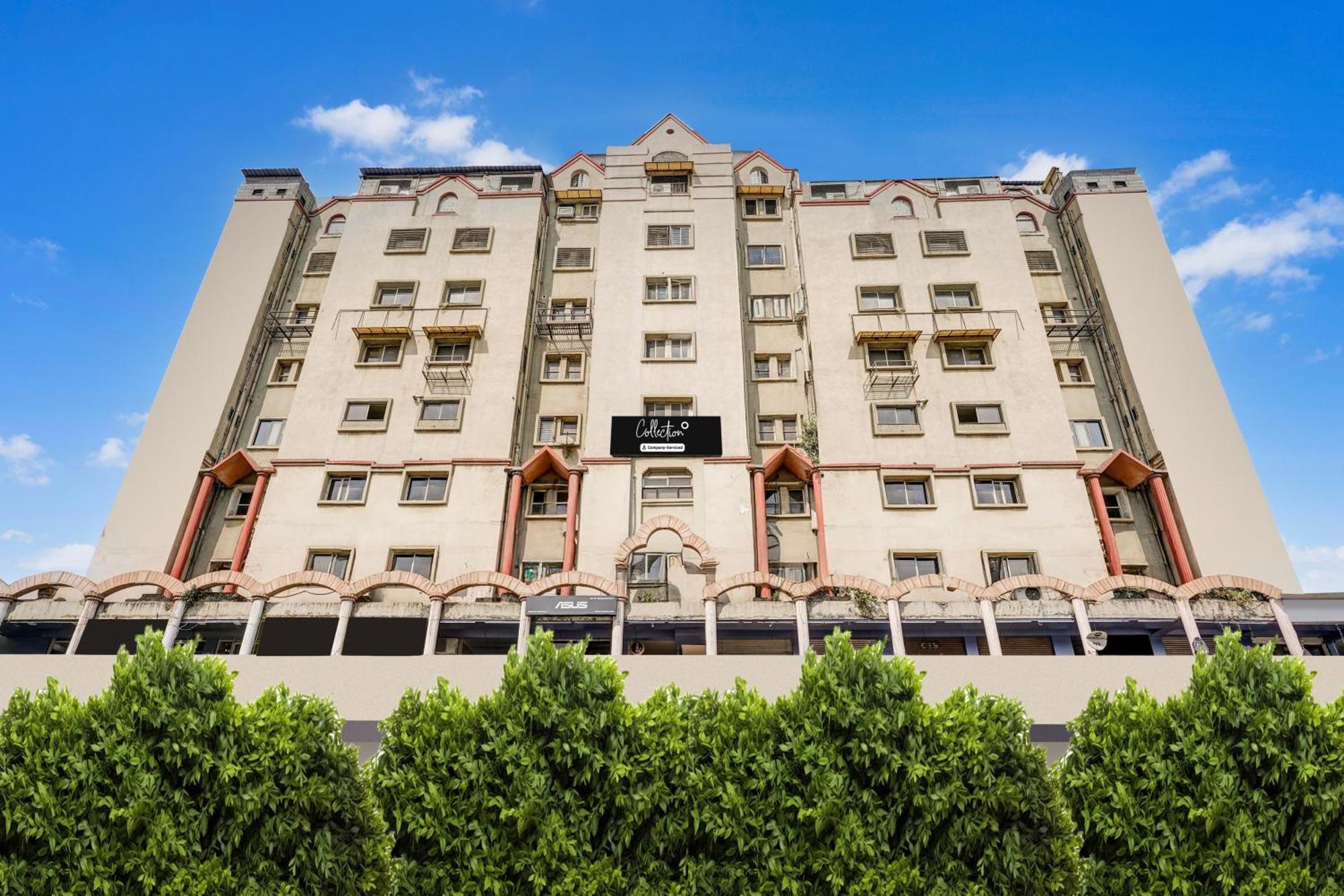 Super Collection O Maninagar Near Railway Station Formerly A1 Residency Hotel