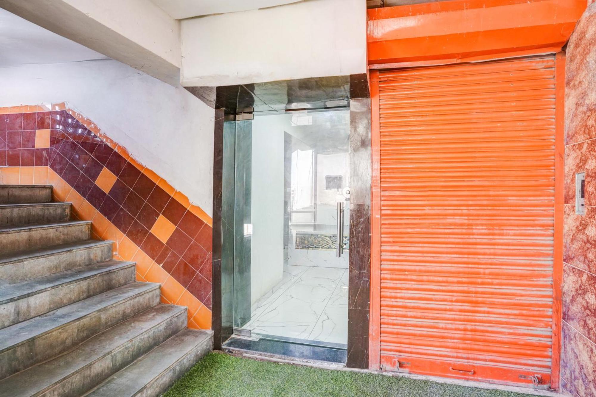 Super Collection O Maninagar Near Railway Station Formerly A1 Residency Ahmedabad
