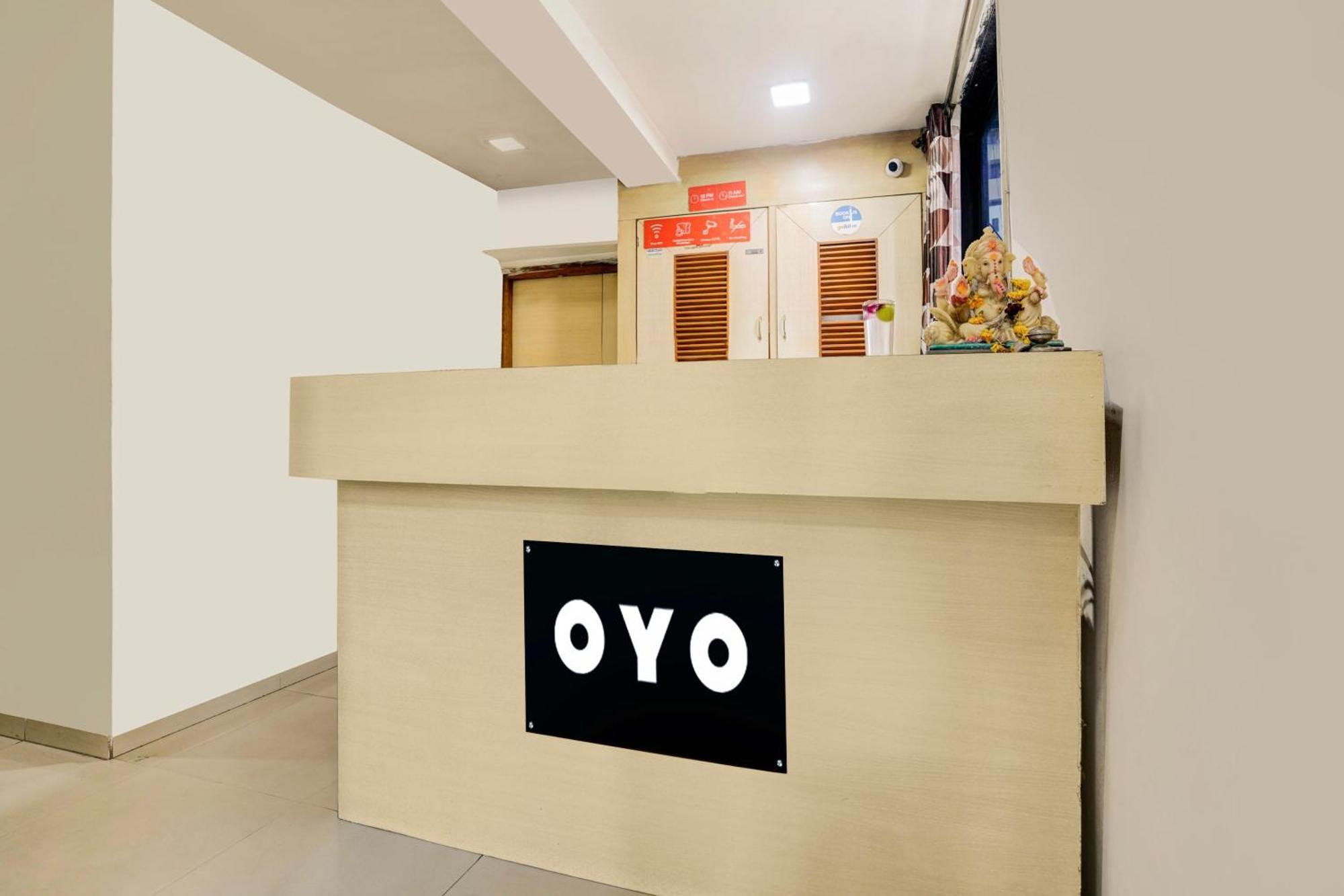 Hotel O Veejay *