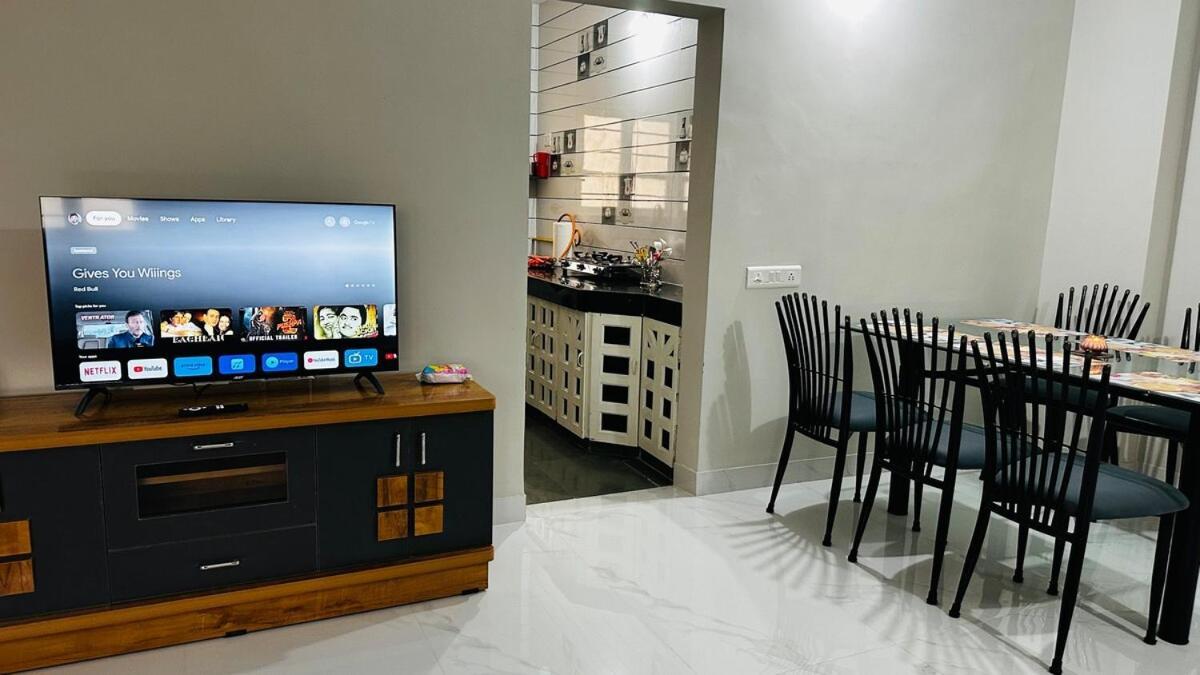 Apartment 2bhk Ac Luxury In Satellite,