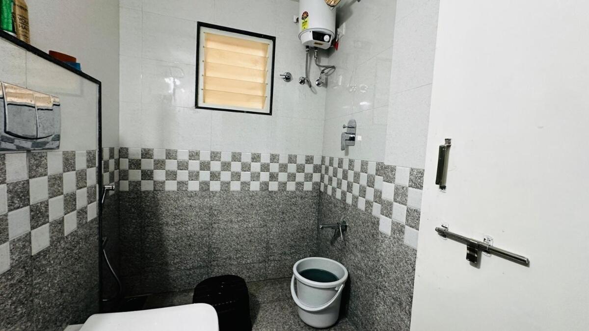 2bhk Ac Luxury In Satellite, * Ahmedabad