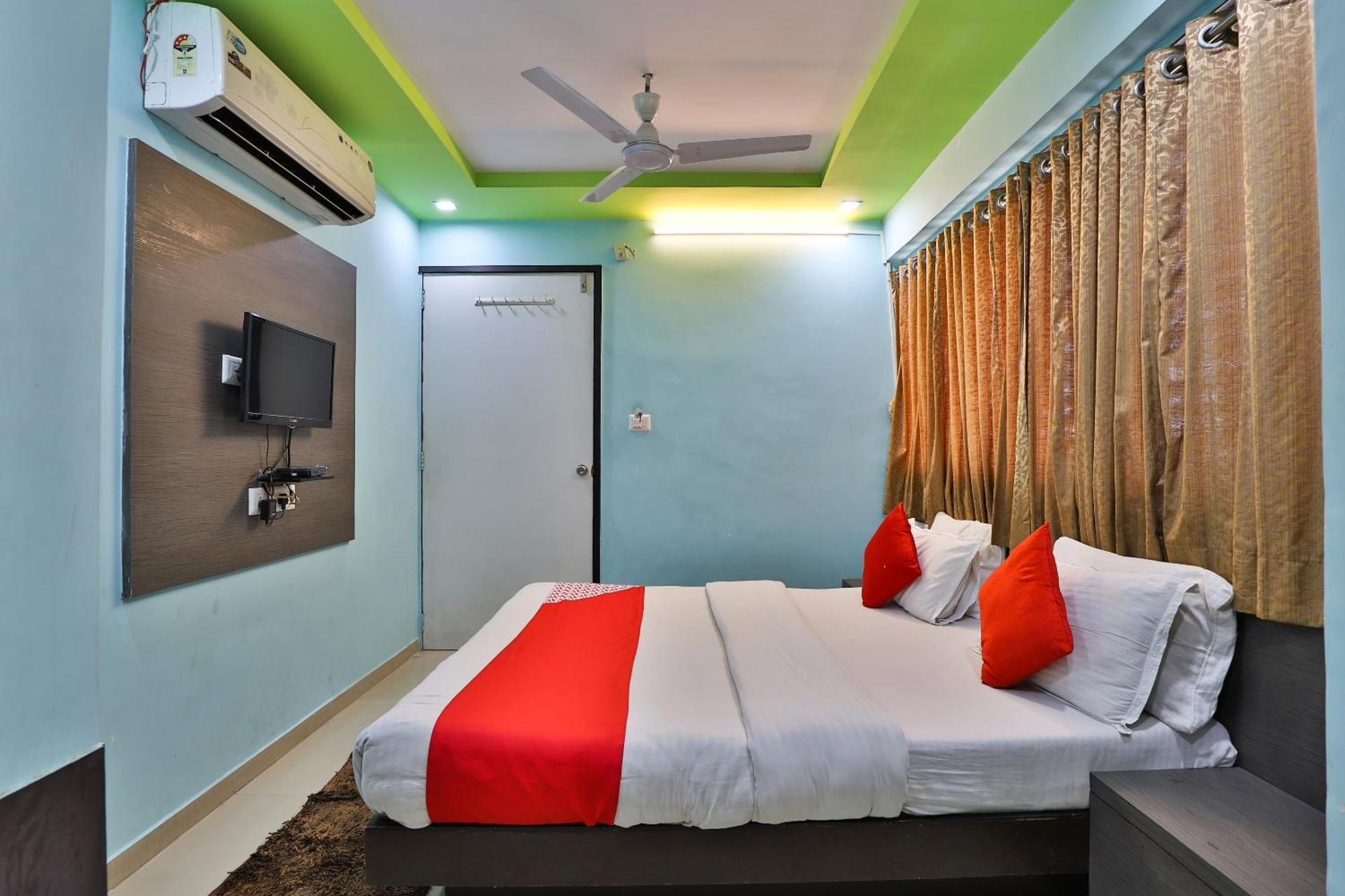 O Balaji Hotel 3*