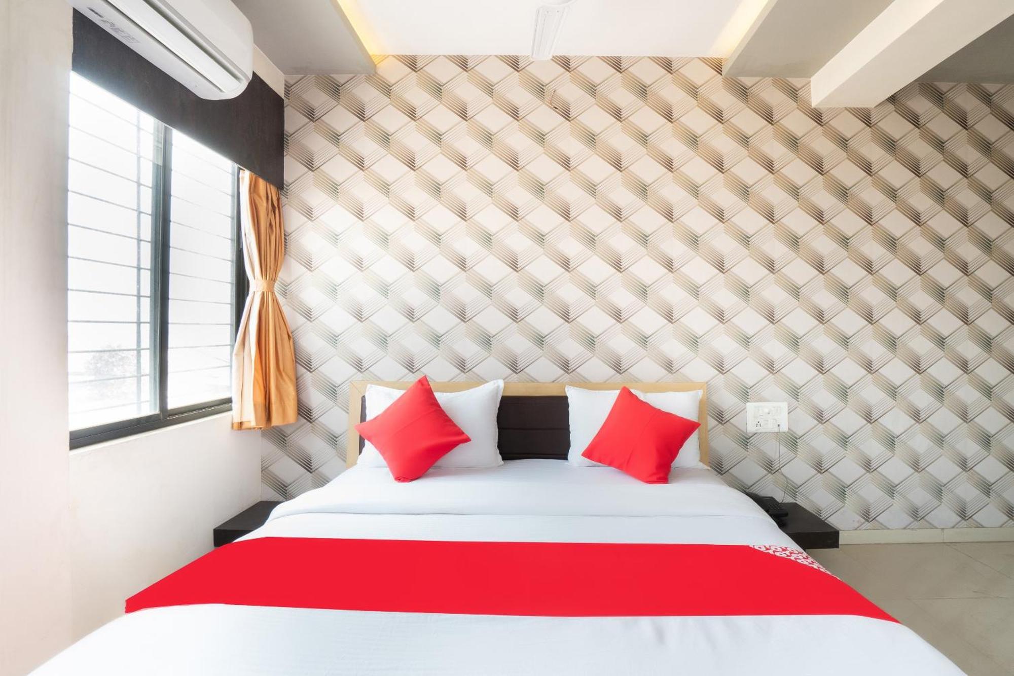 O Paradise 3* Ahmedabad