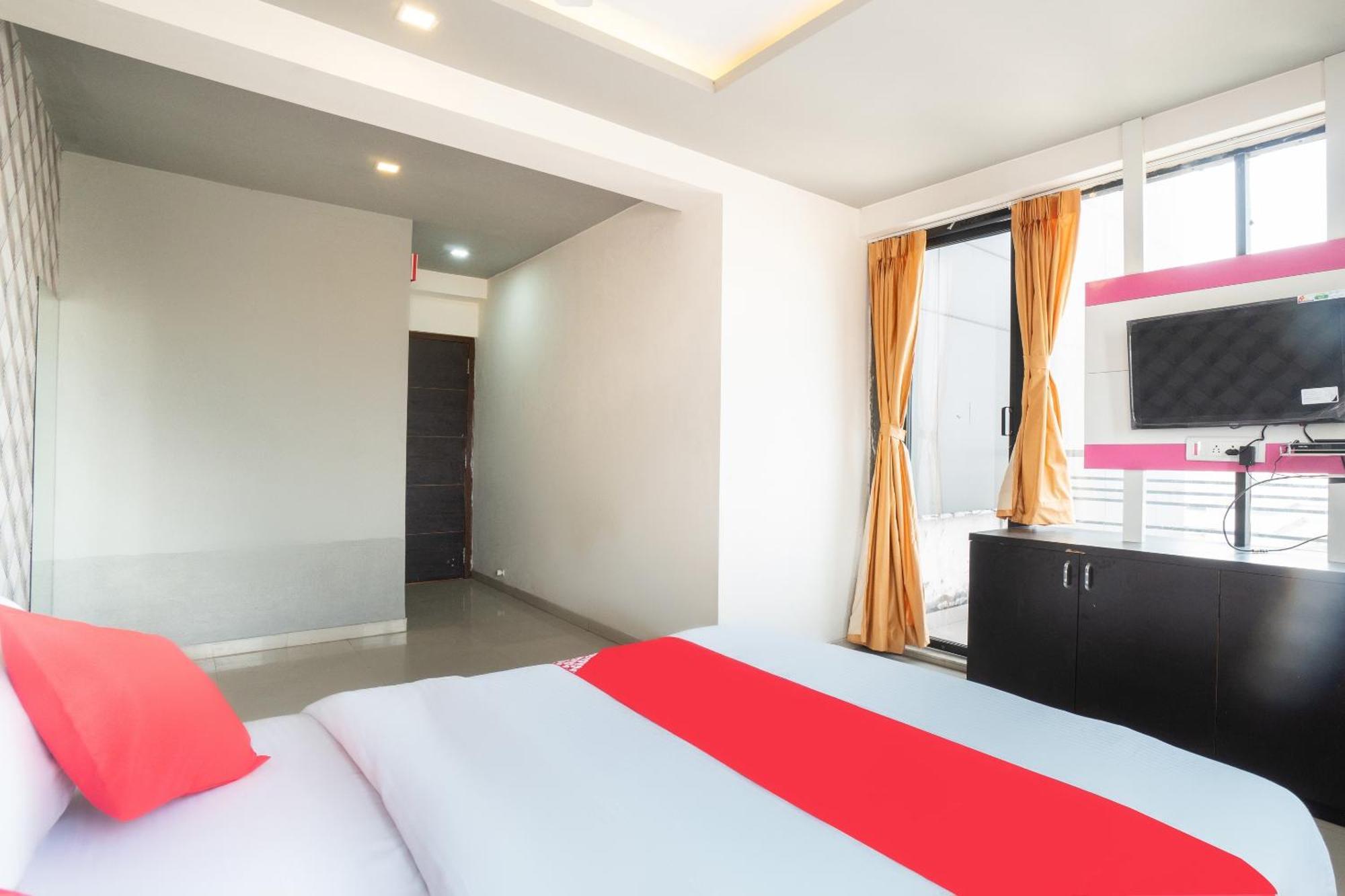 O Paradise 3* Ahmedabad
