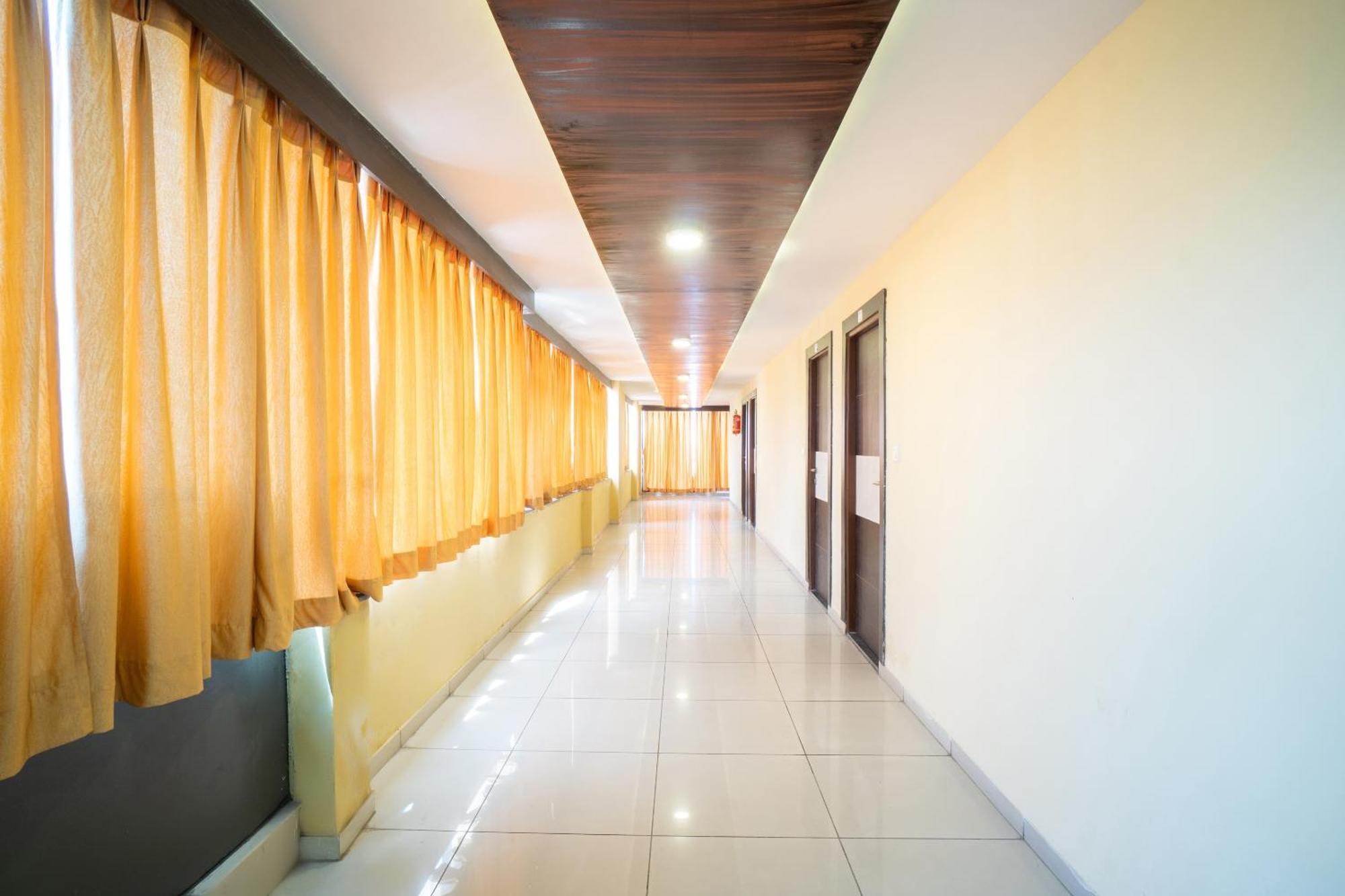 O Paradise Hotel Ahmedabad