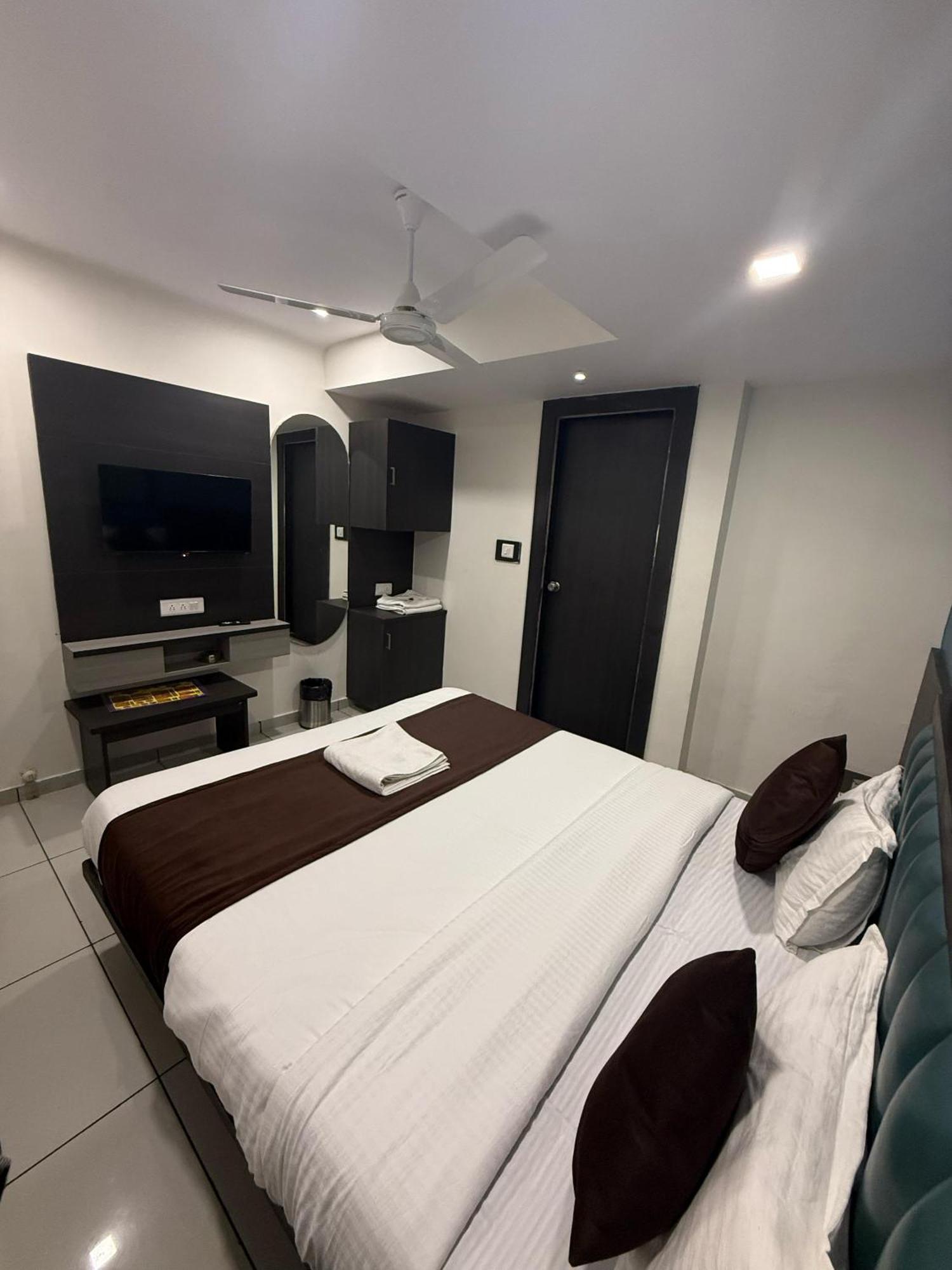 Sunview Hotel 2*
