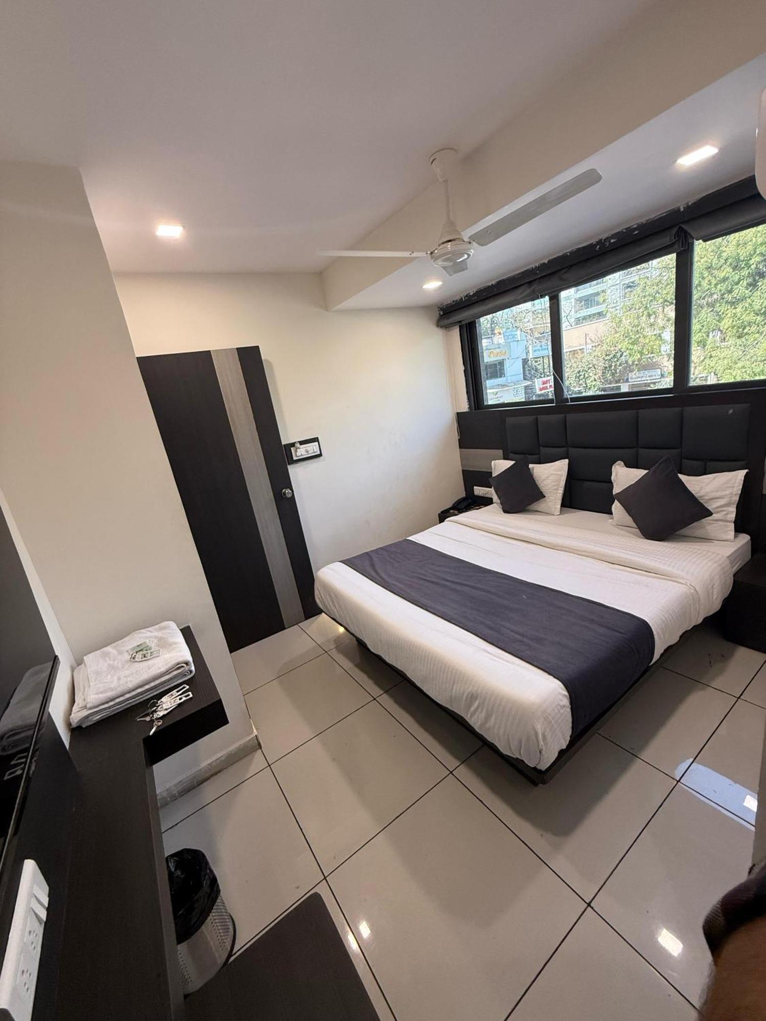 Sunview Hotel 2*