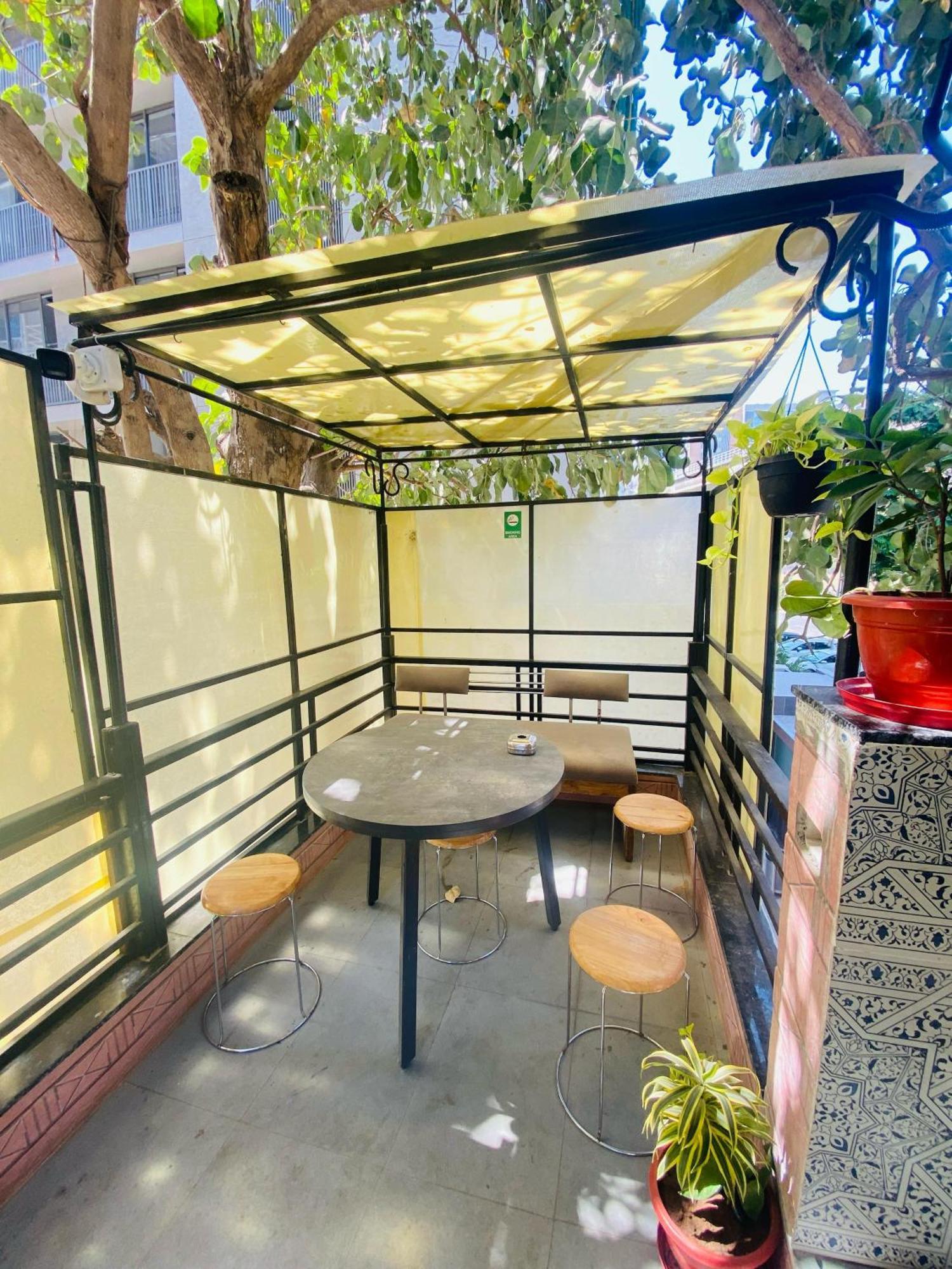 Rv Residency Hotel