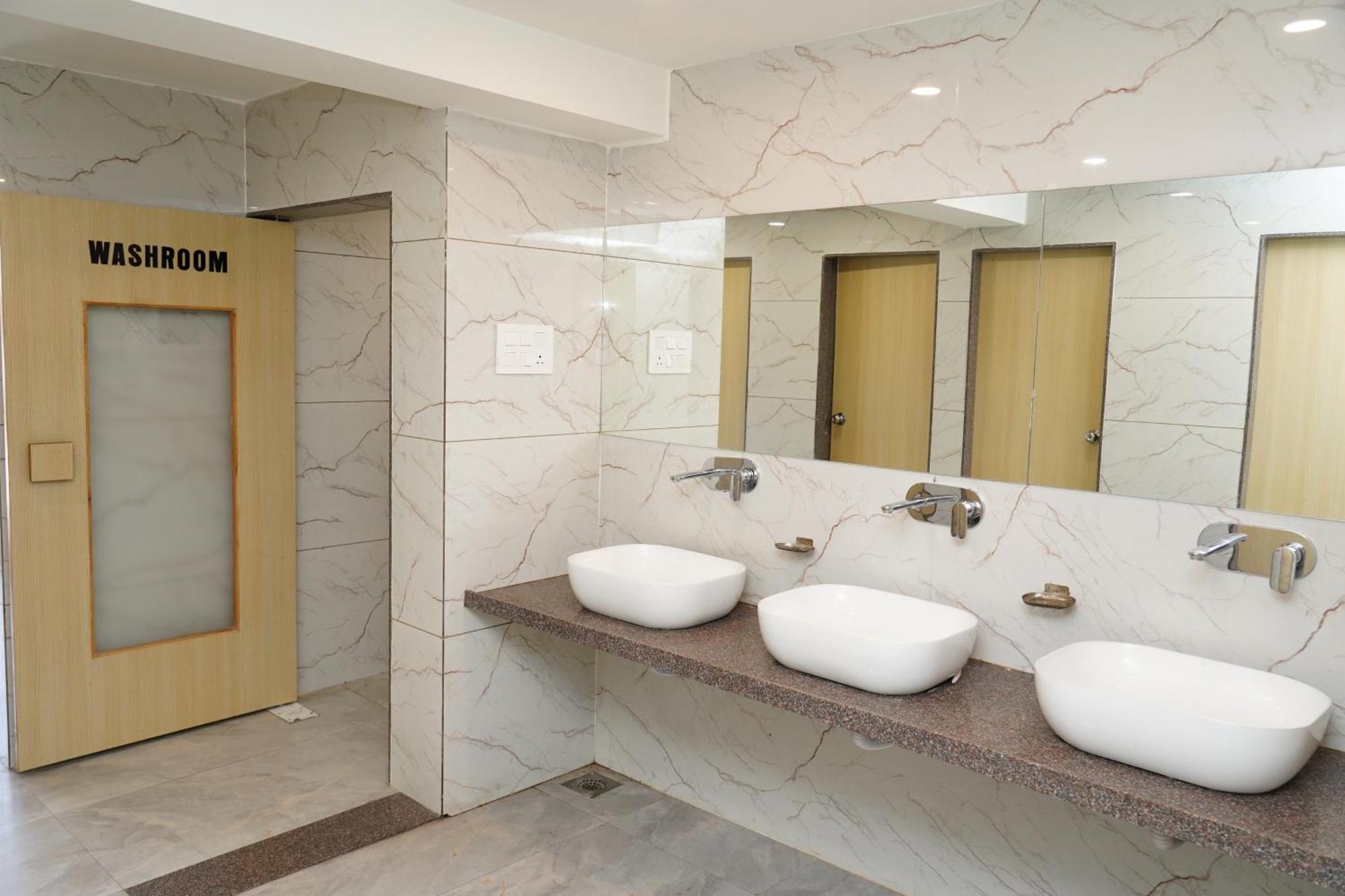 City Dormitory * Ahmedabad