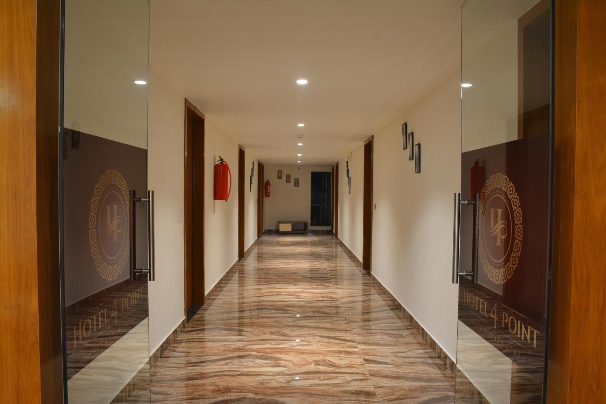 4 Point Hotel Ahmedabad