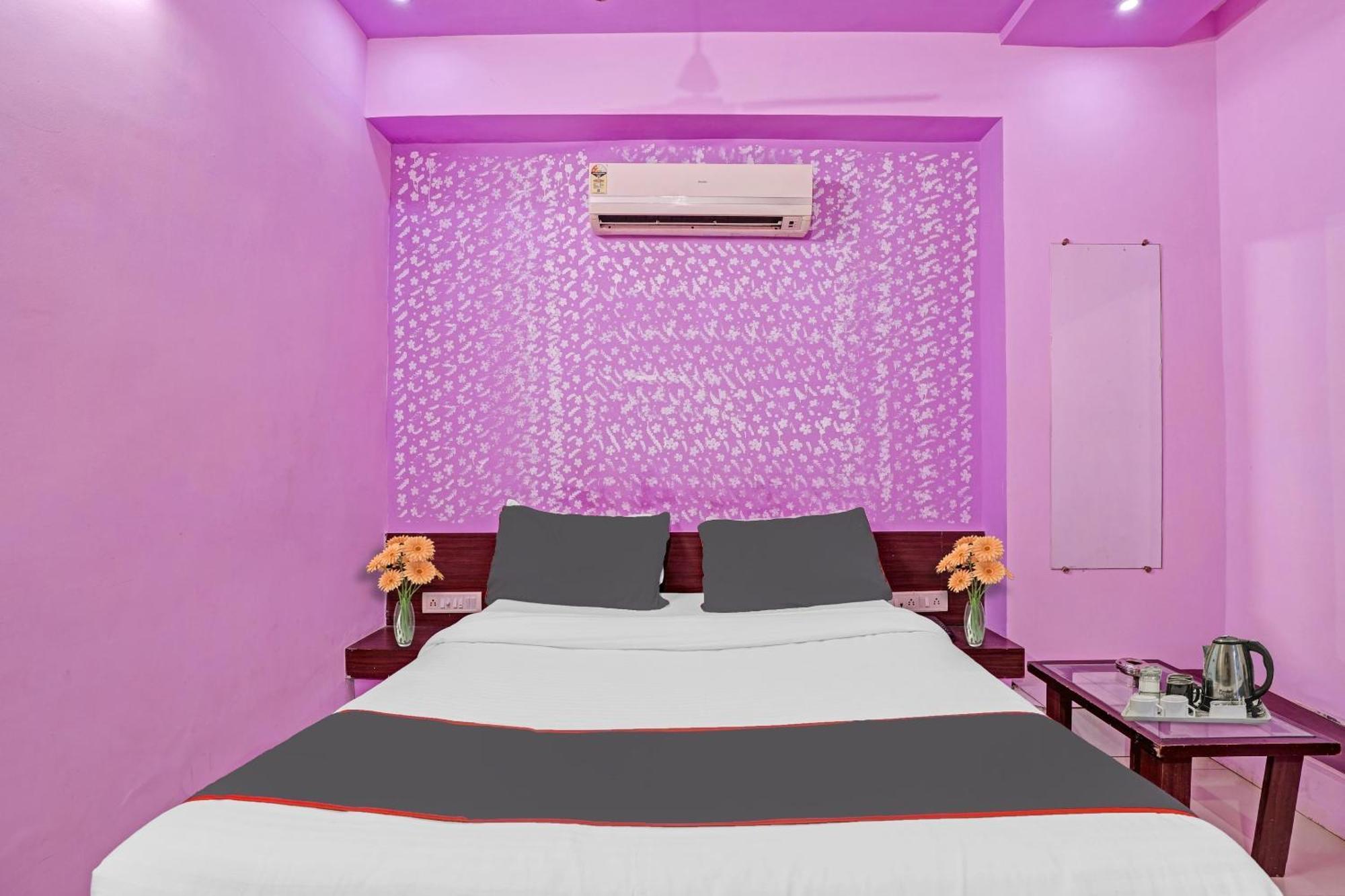 O Raj Palace 3*