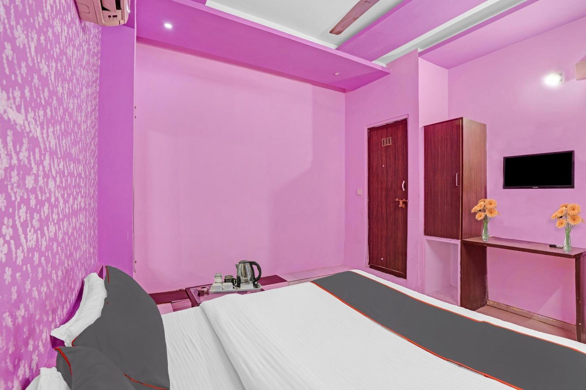O Raj Palace Hotel Ahmedabad