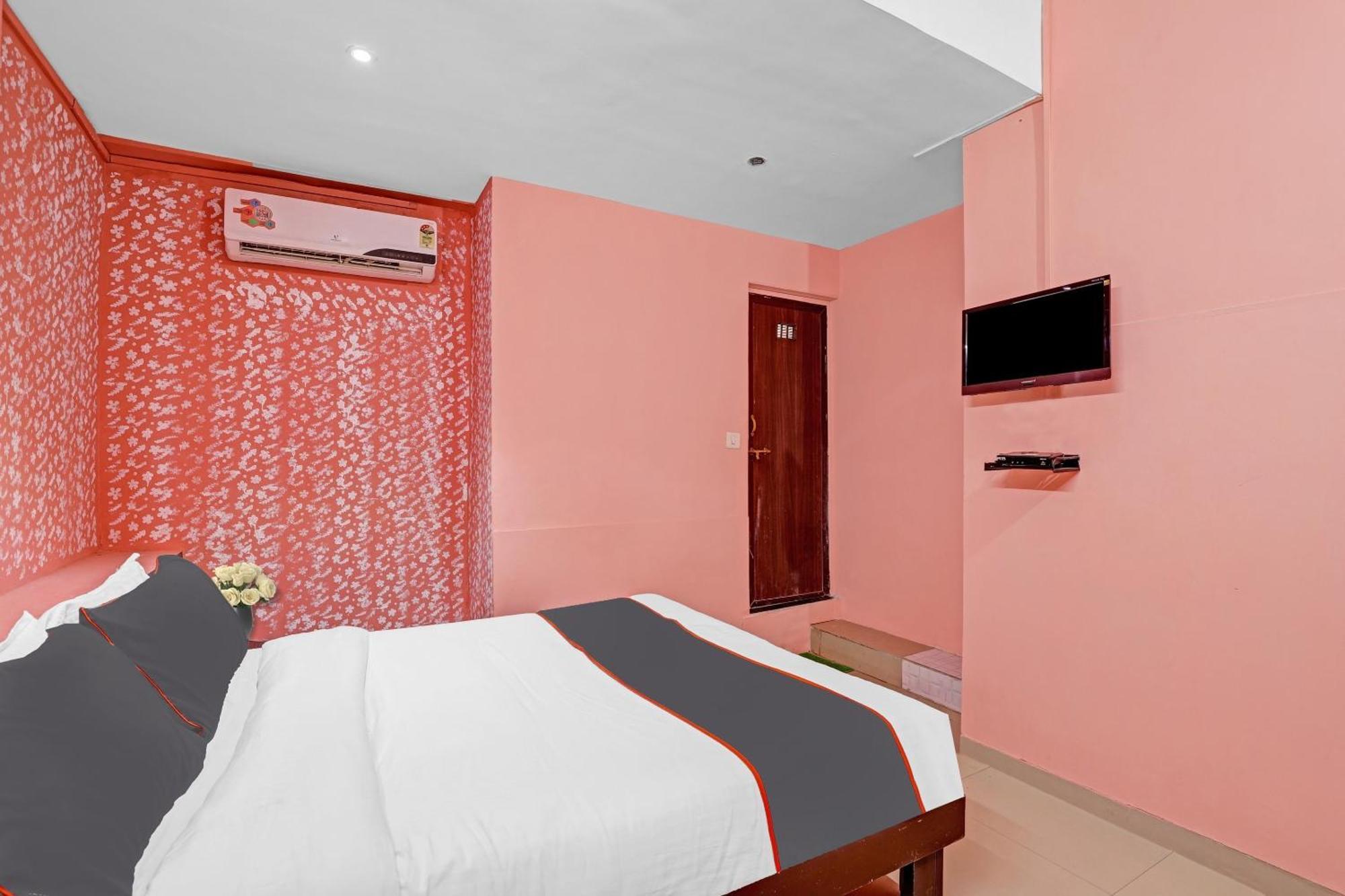 O Raj Palace 3*