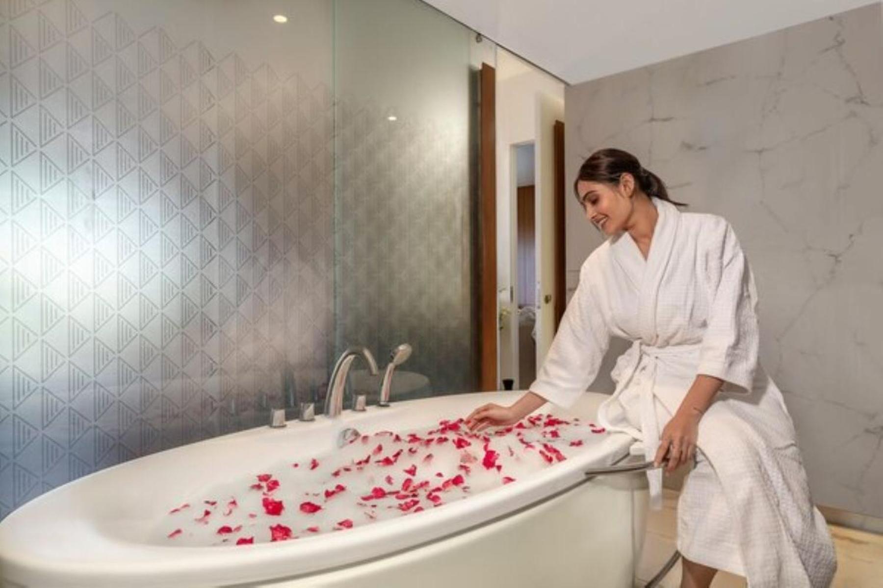 Welcomhotel By Itc Hotels, Ashram Road, Ahmedabad