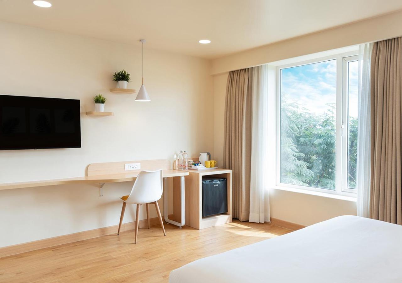 Hotel Bloom Sg Highway