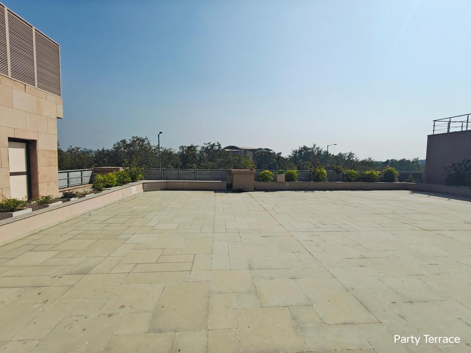 Hotel Ramadabywyndham 4*