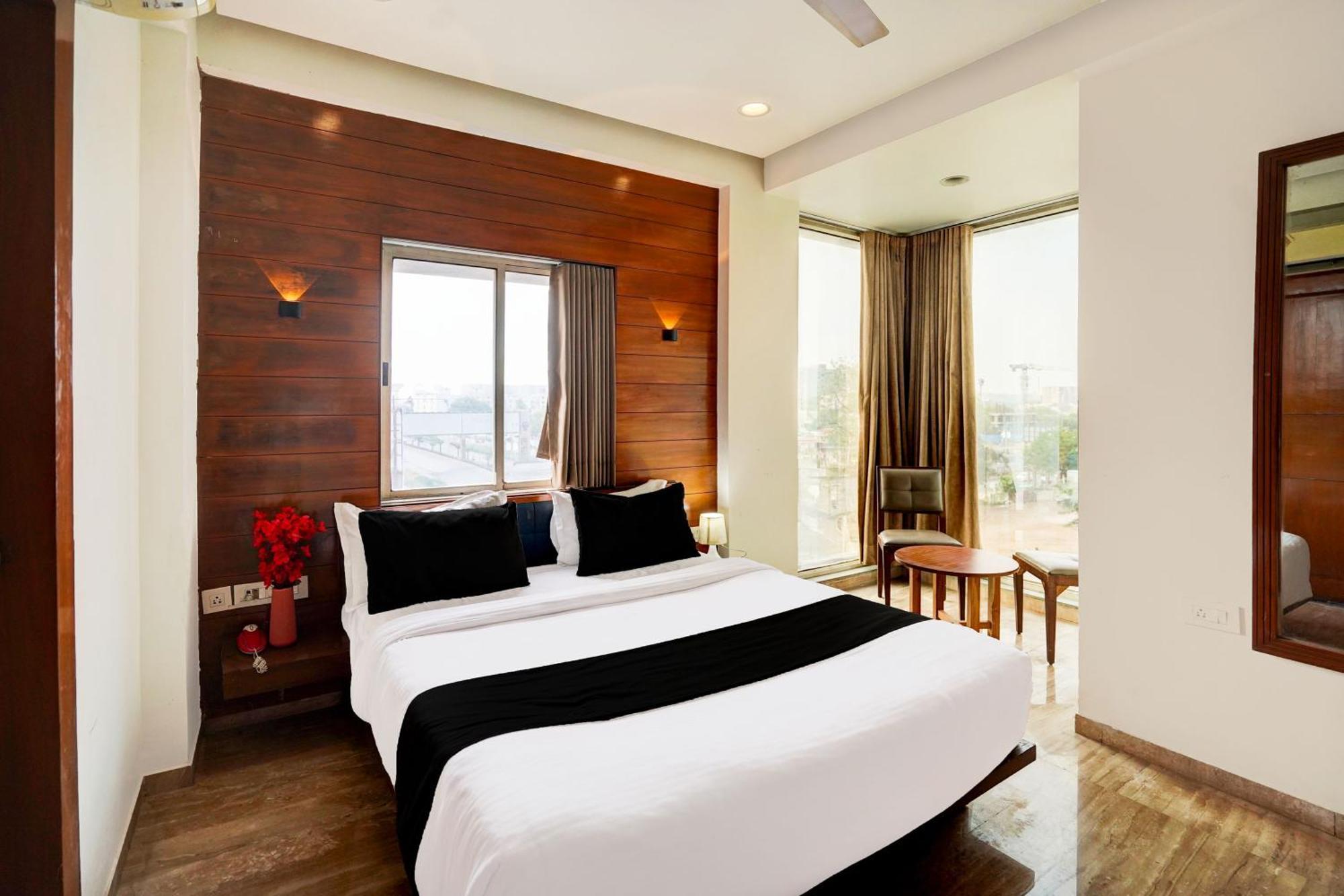 Super Collection O Airport Road Formerly Kyra Hotel *