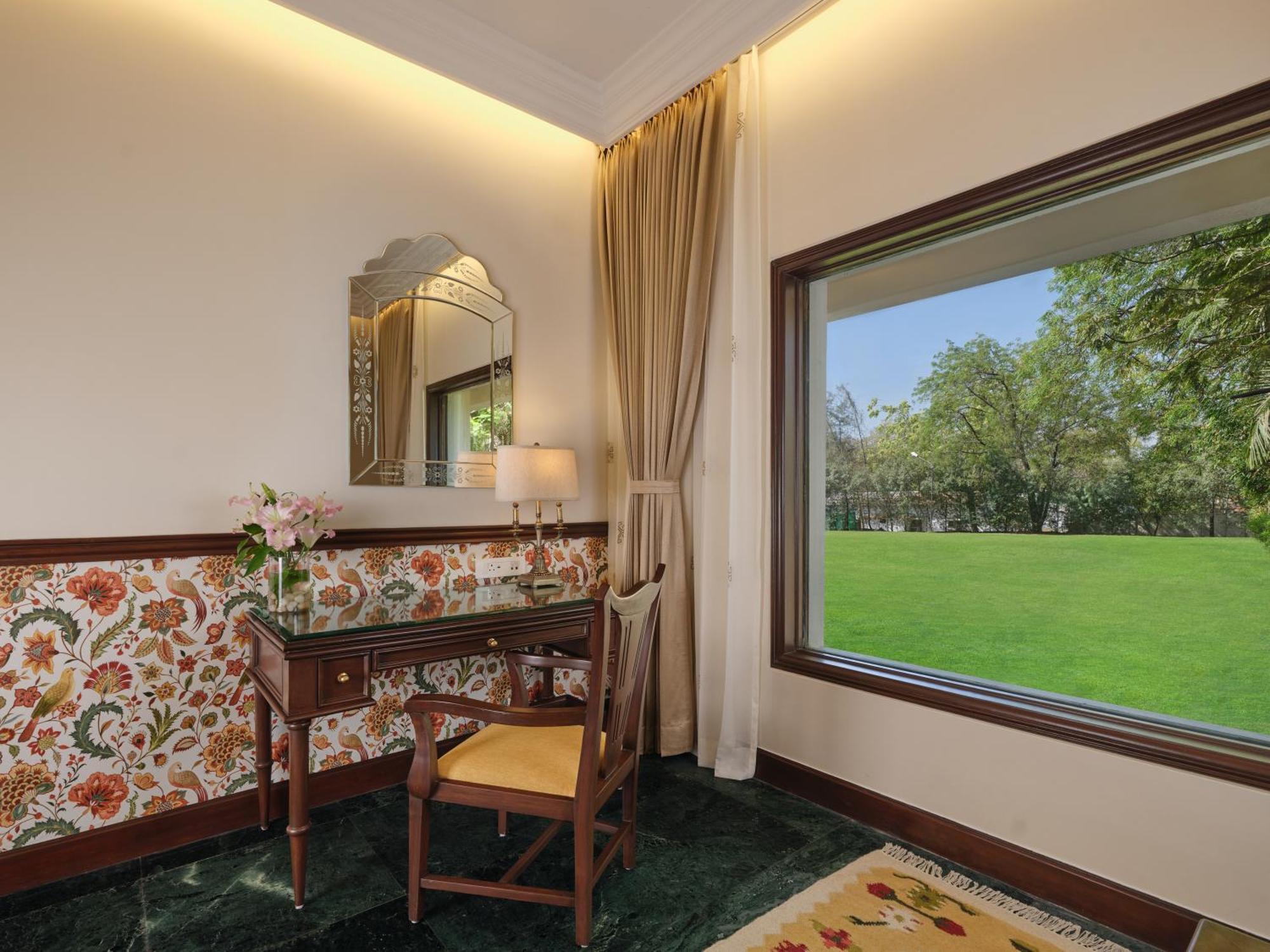 The Ummed Airport 5* Ahmedabad