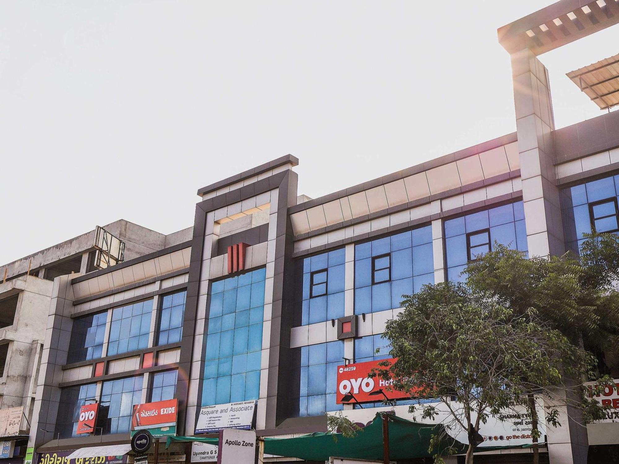 Hotel O Geetanjali