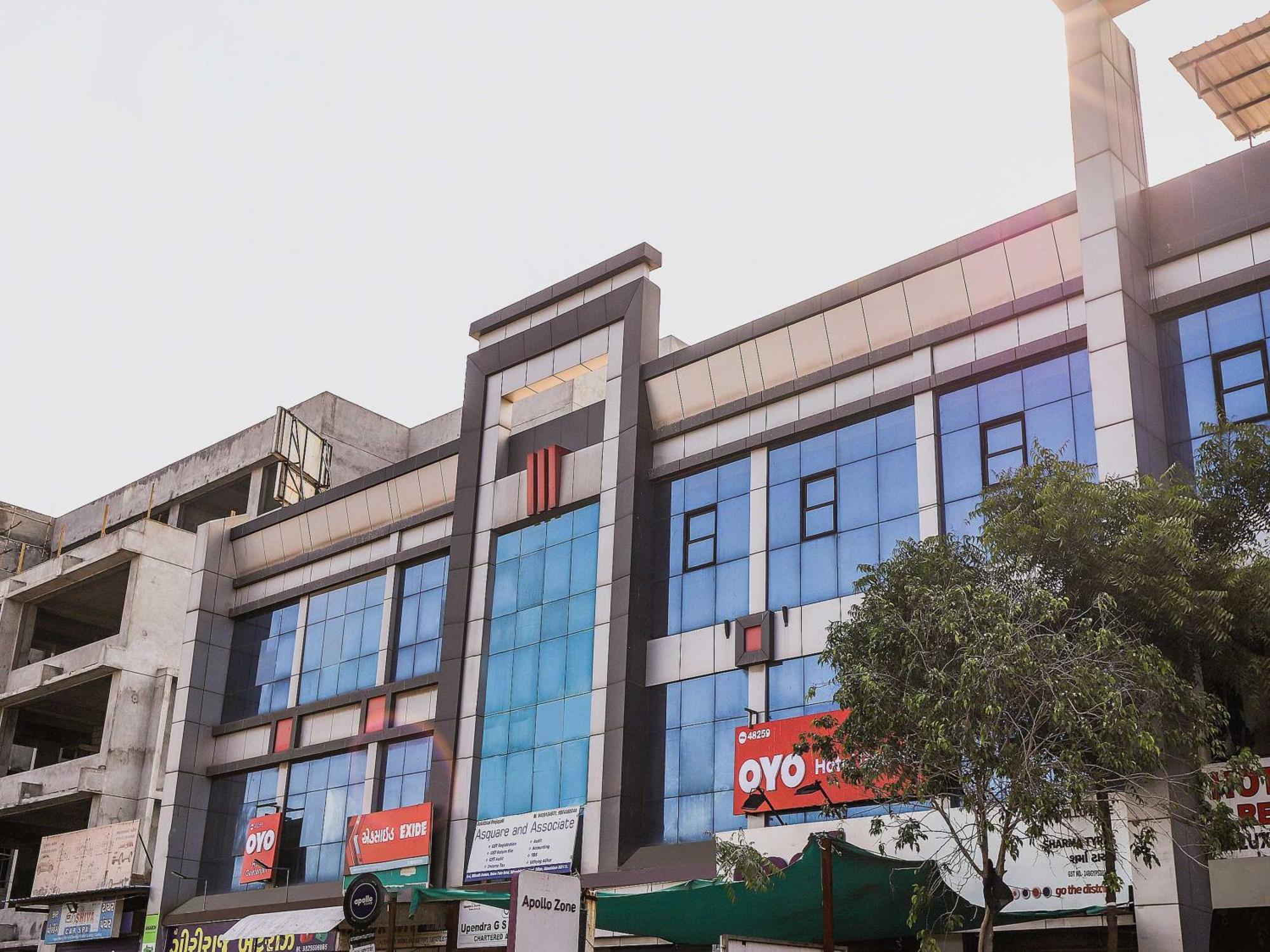 Hotel O Geetanjali