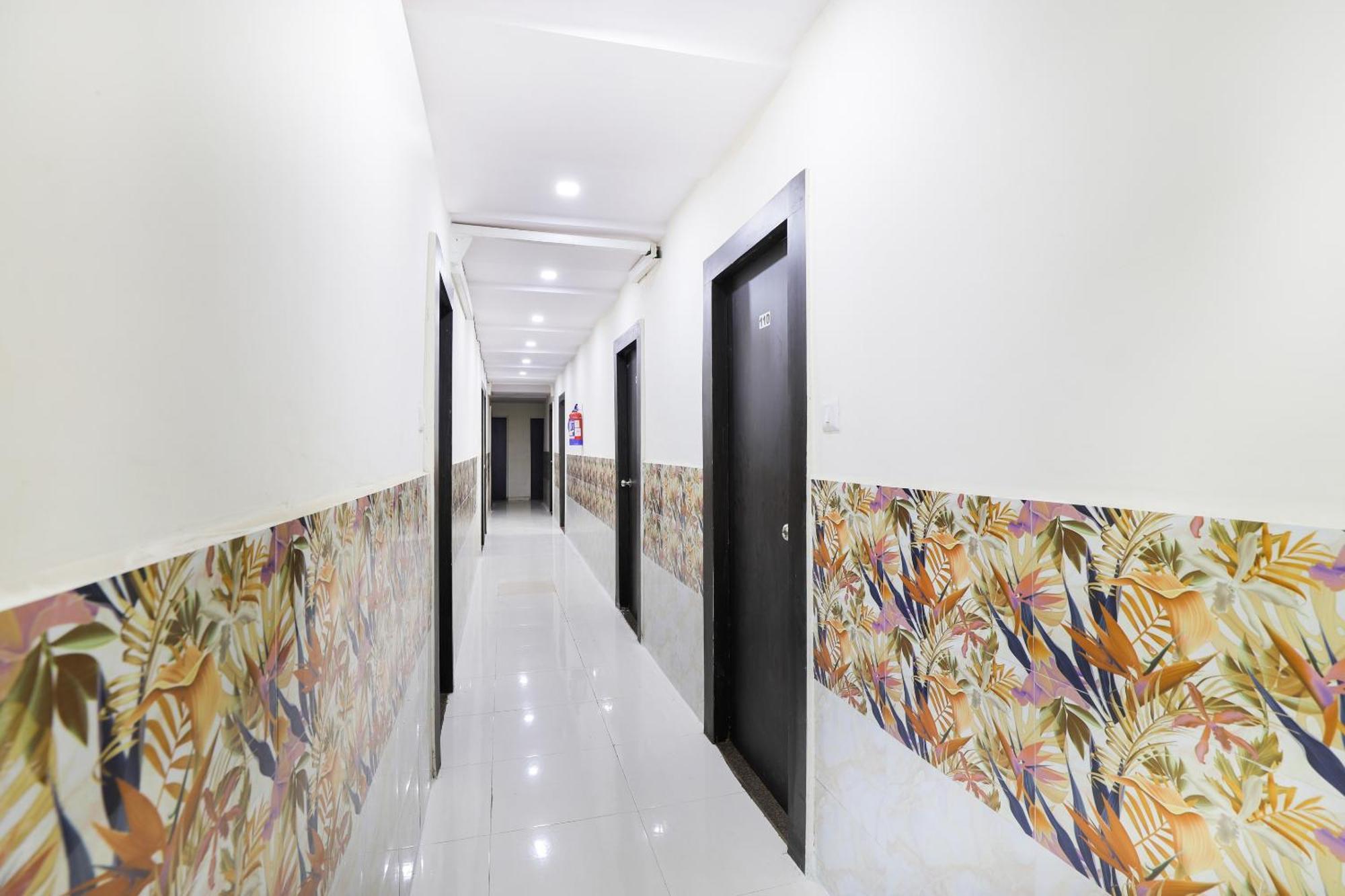 O Geetanjali Hotel