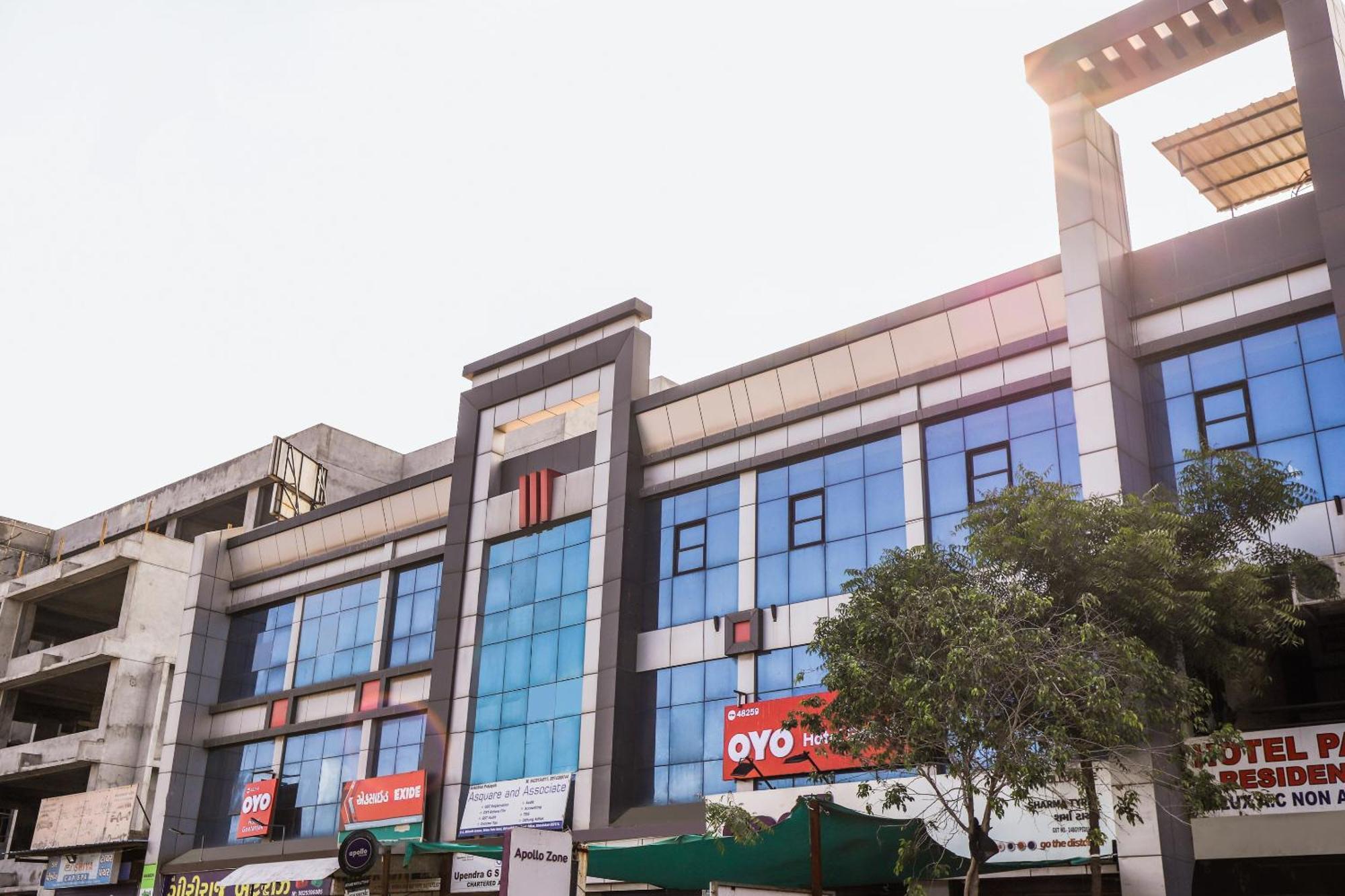 Hotel O Geetanjali Ahmedabad