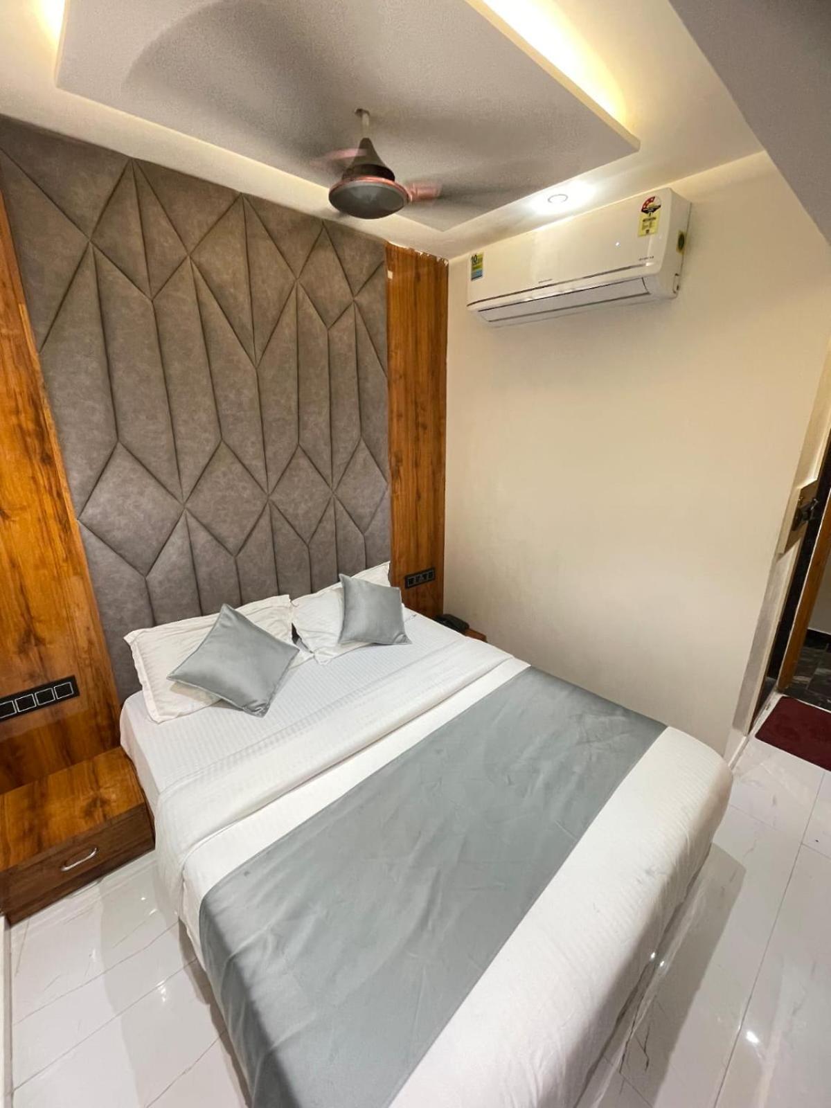 Pelican Hotel