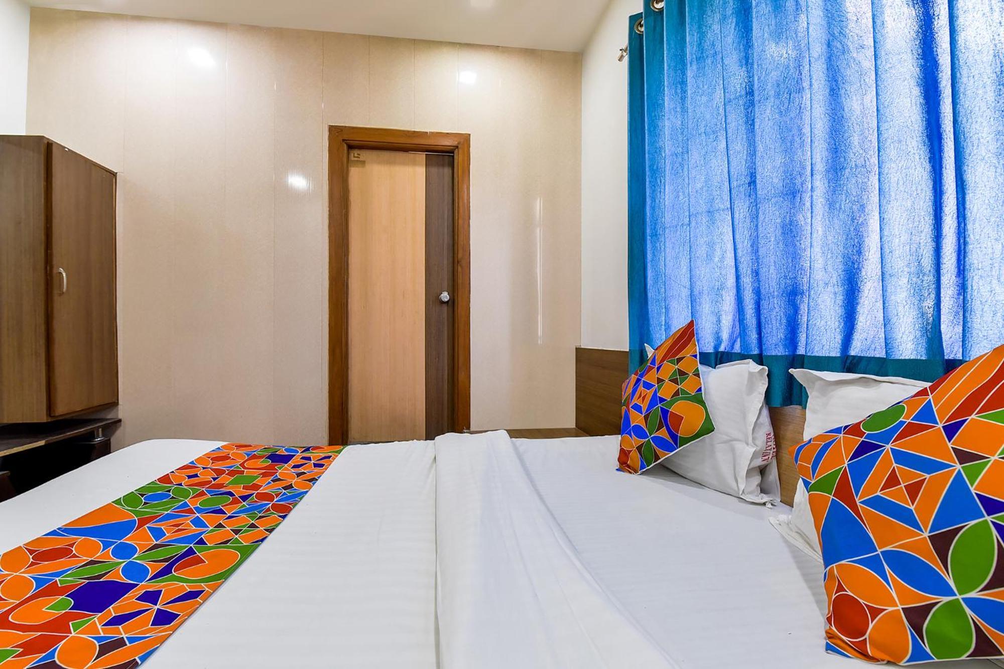 Fabexpress Relax Inn - Prahlad Nagar 3*
