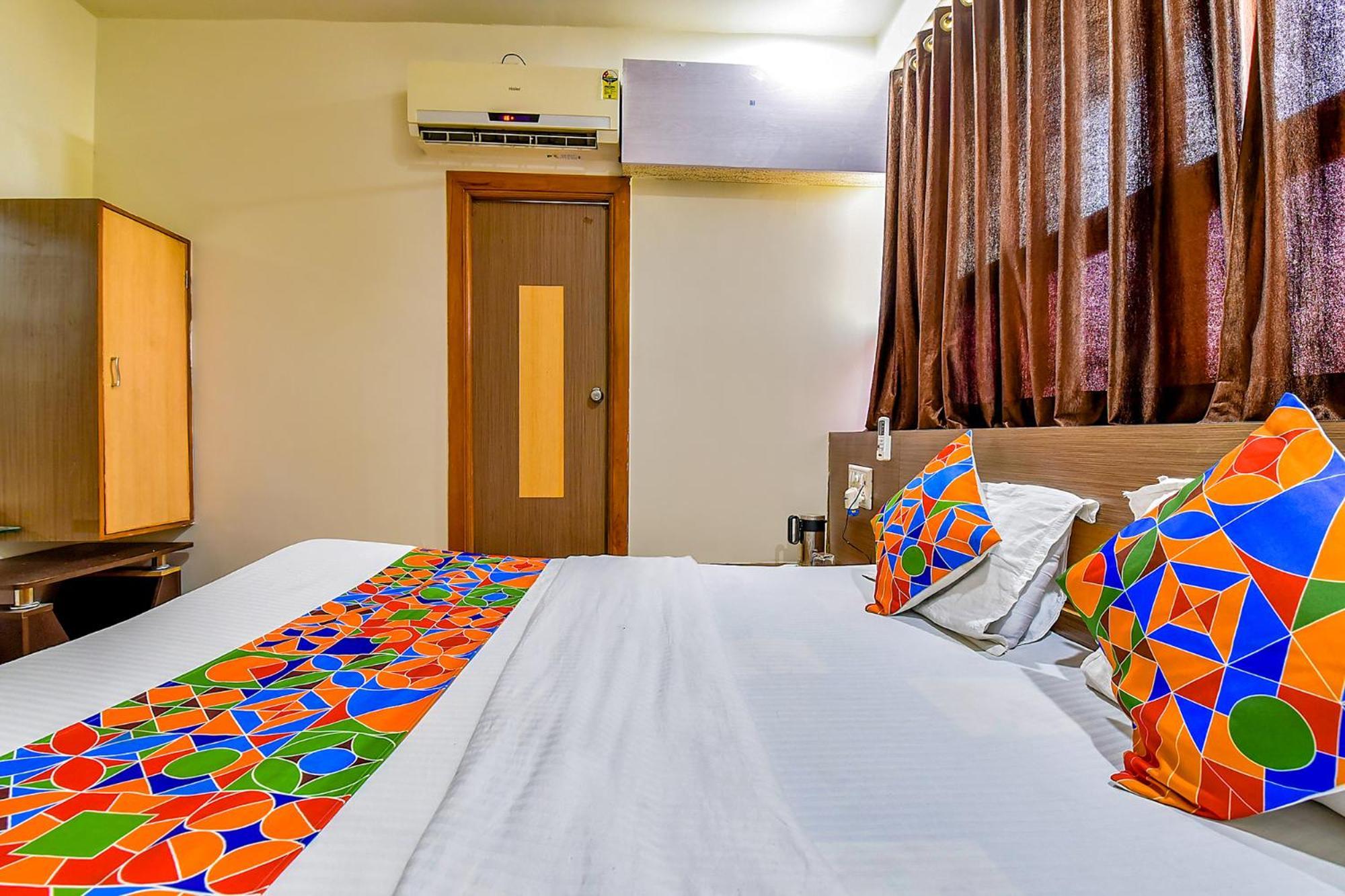 Hotel Fabexpress Relax Inn - Prahlad Nagar