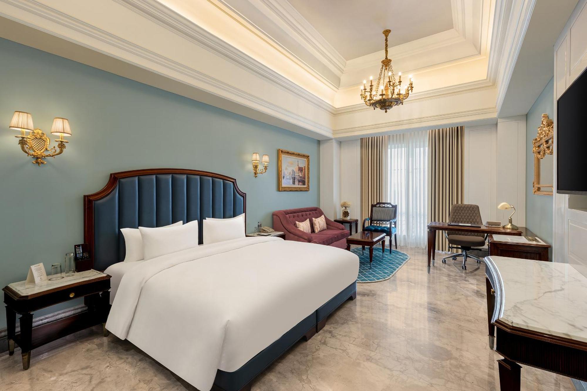 Hillock Hotel 4*