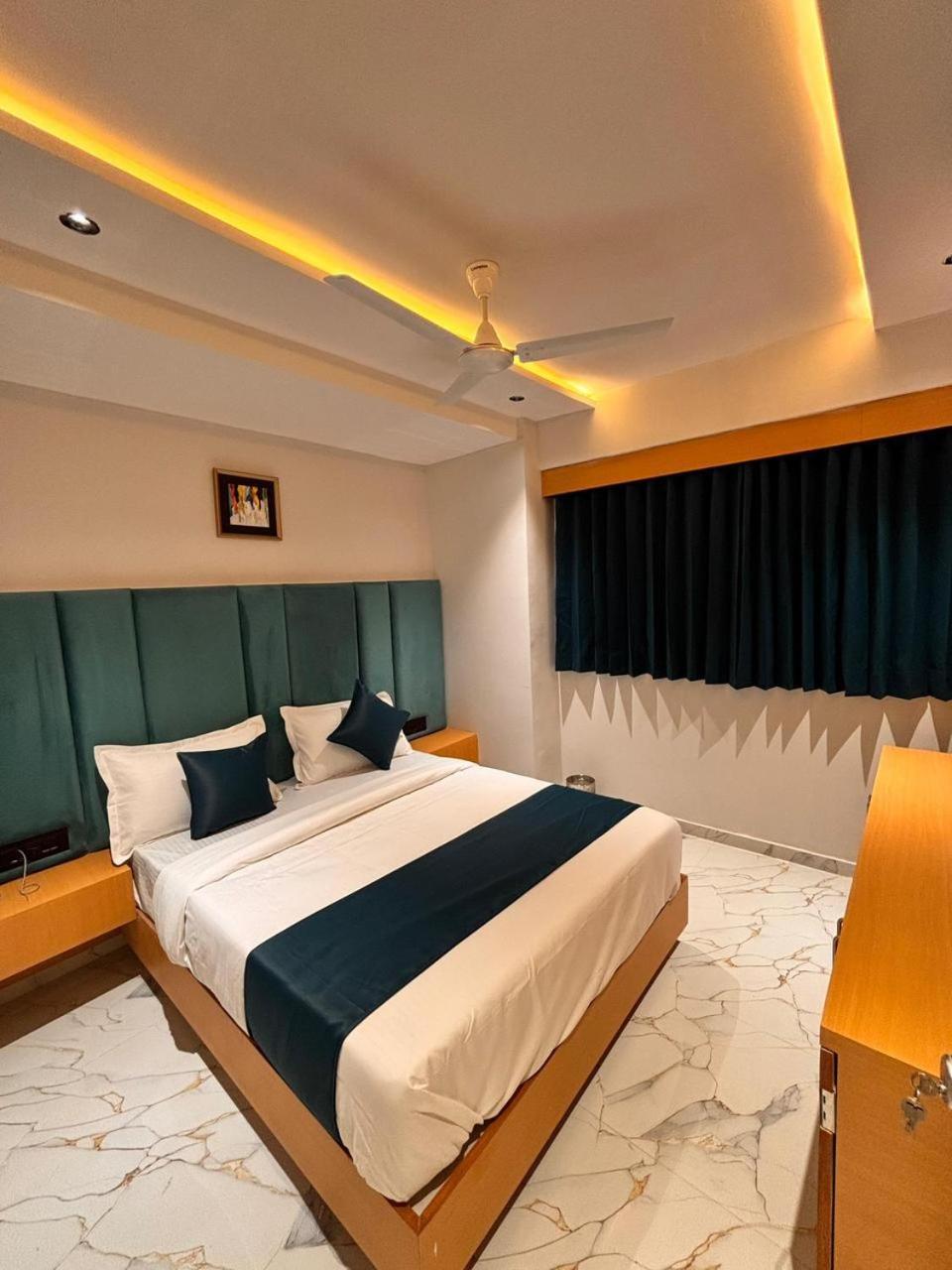 Palladium * Ahmedabad