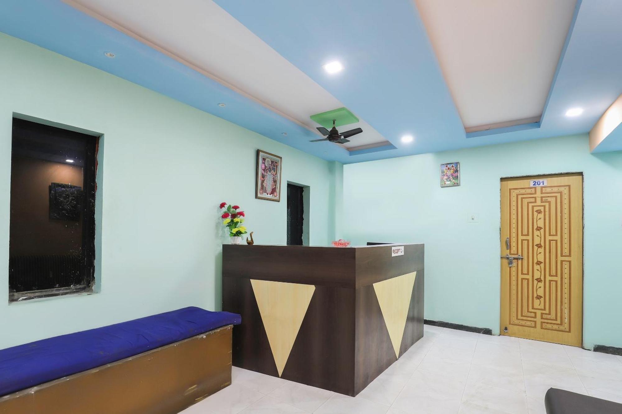 Hotel Spot On Sarovar